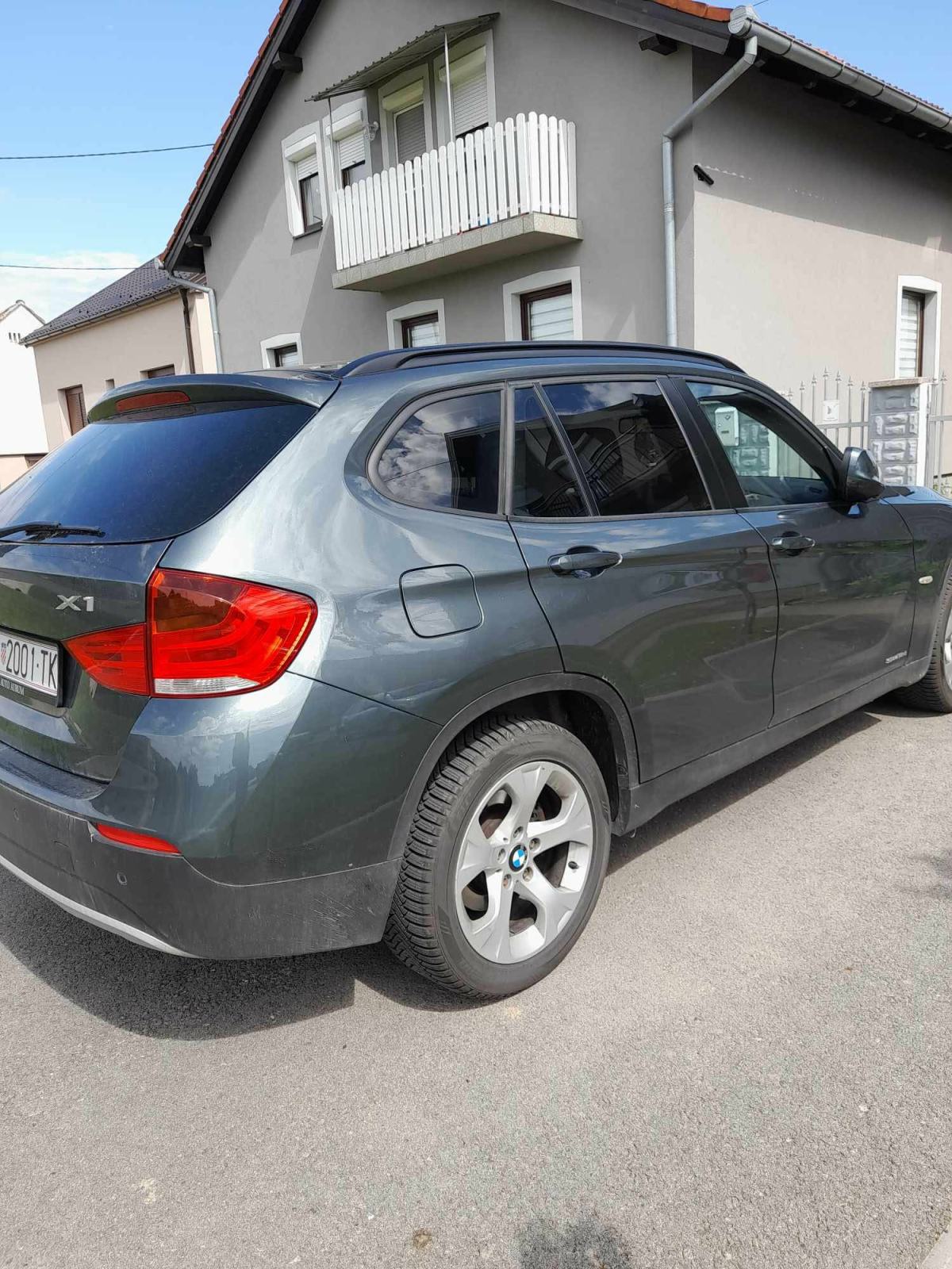 BMW X1 1.8d sDrive, fotografija 6