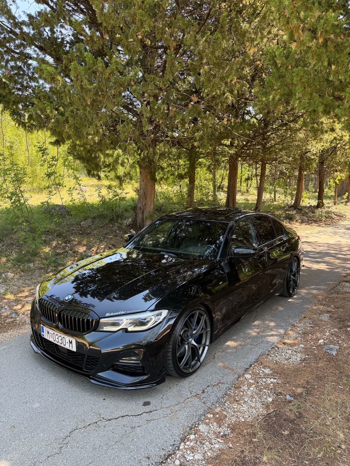 BMW M 330d SCHMICKLER PERFORMANCE , Laser, Kamere 360 TOP STANJE, pogled izvana - slika 1