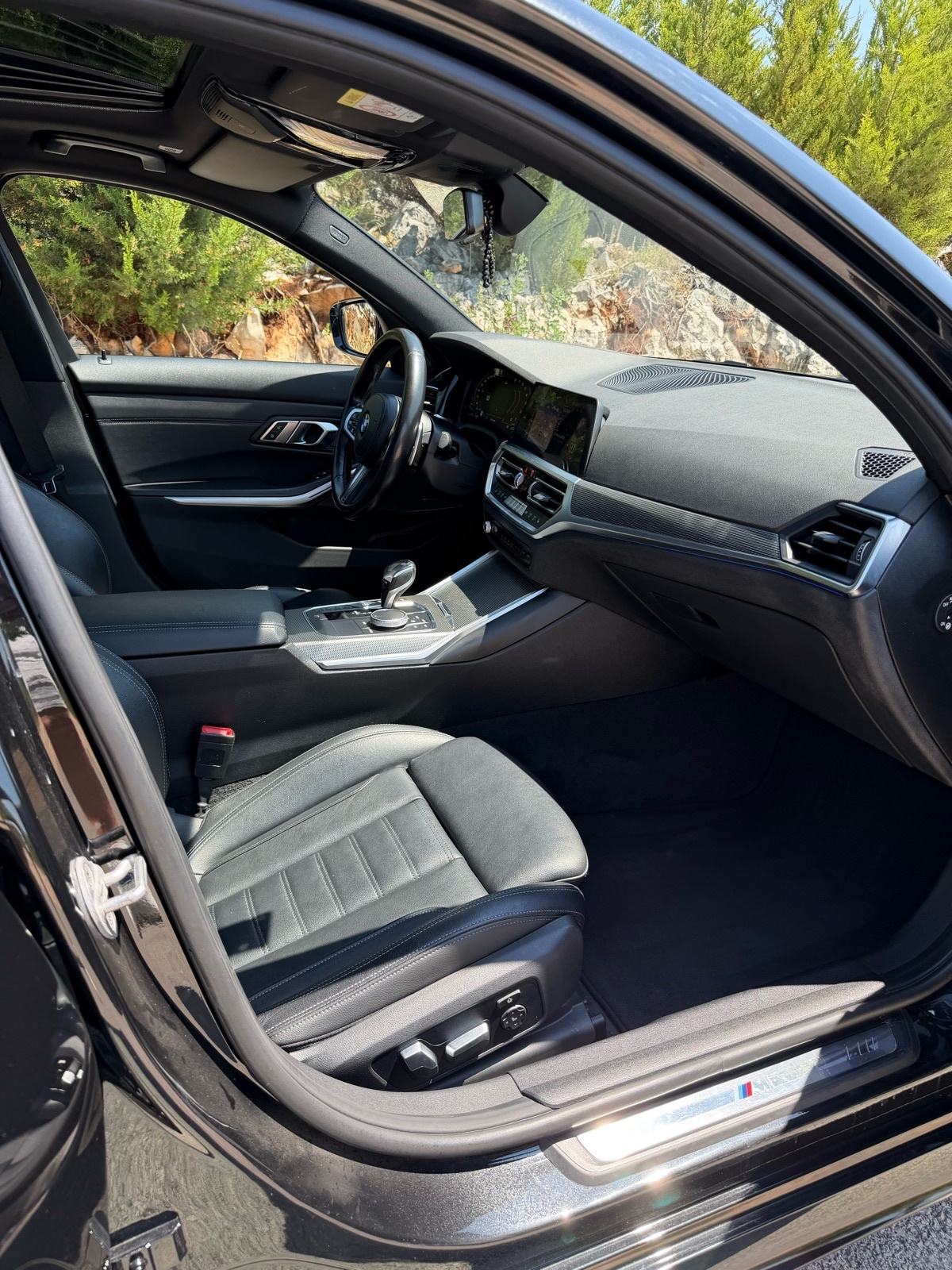 BMW M 330d SCHMICKLER PERFORMANCE , Laser, Kamere 360 TOP STANJE, fotografija 17