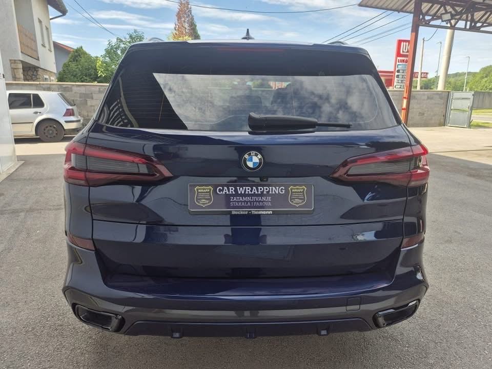BMW M X5 - xDrive45e, fotografija 4