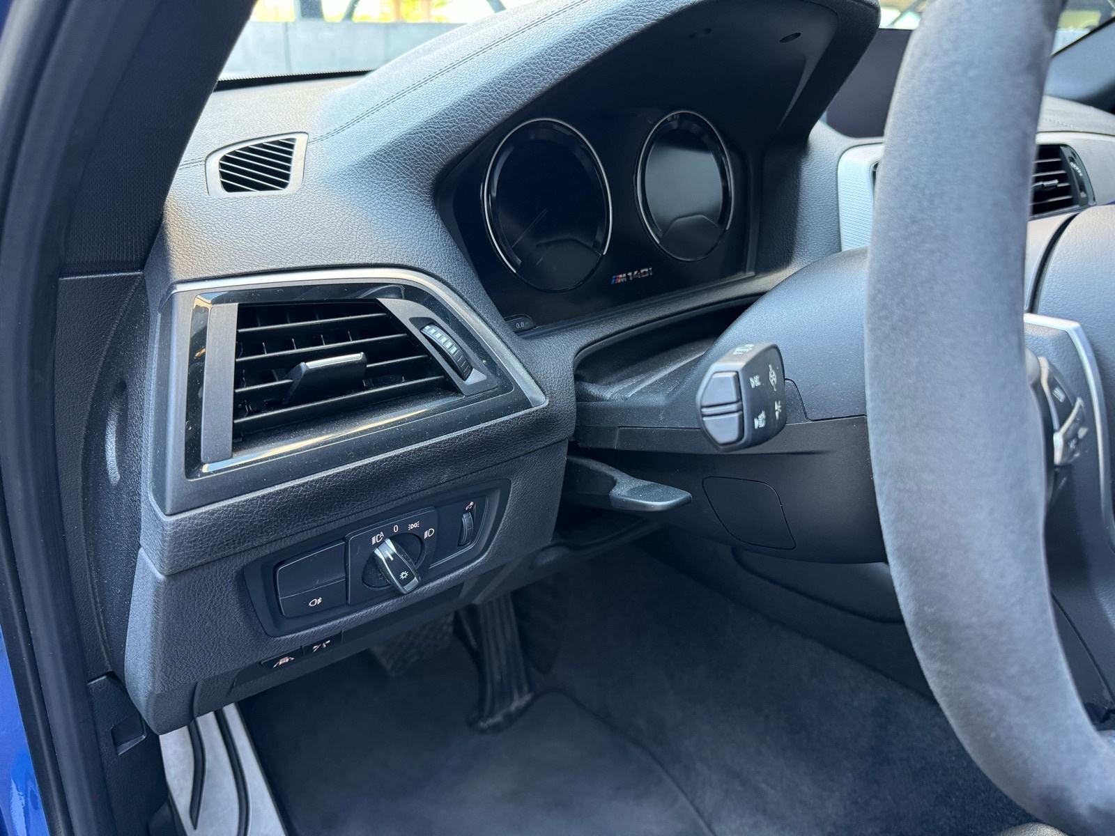 BMW M140i xdrive 600ks, fotografija 8