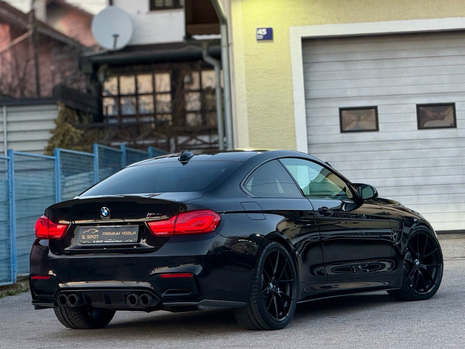 BMW M4 COMPETITION II LCI*CARBON*M PERFORMANCE*ADAPTIVE*H&K*20 ”*HUD*, fotografija 4
