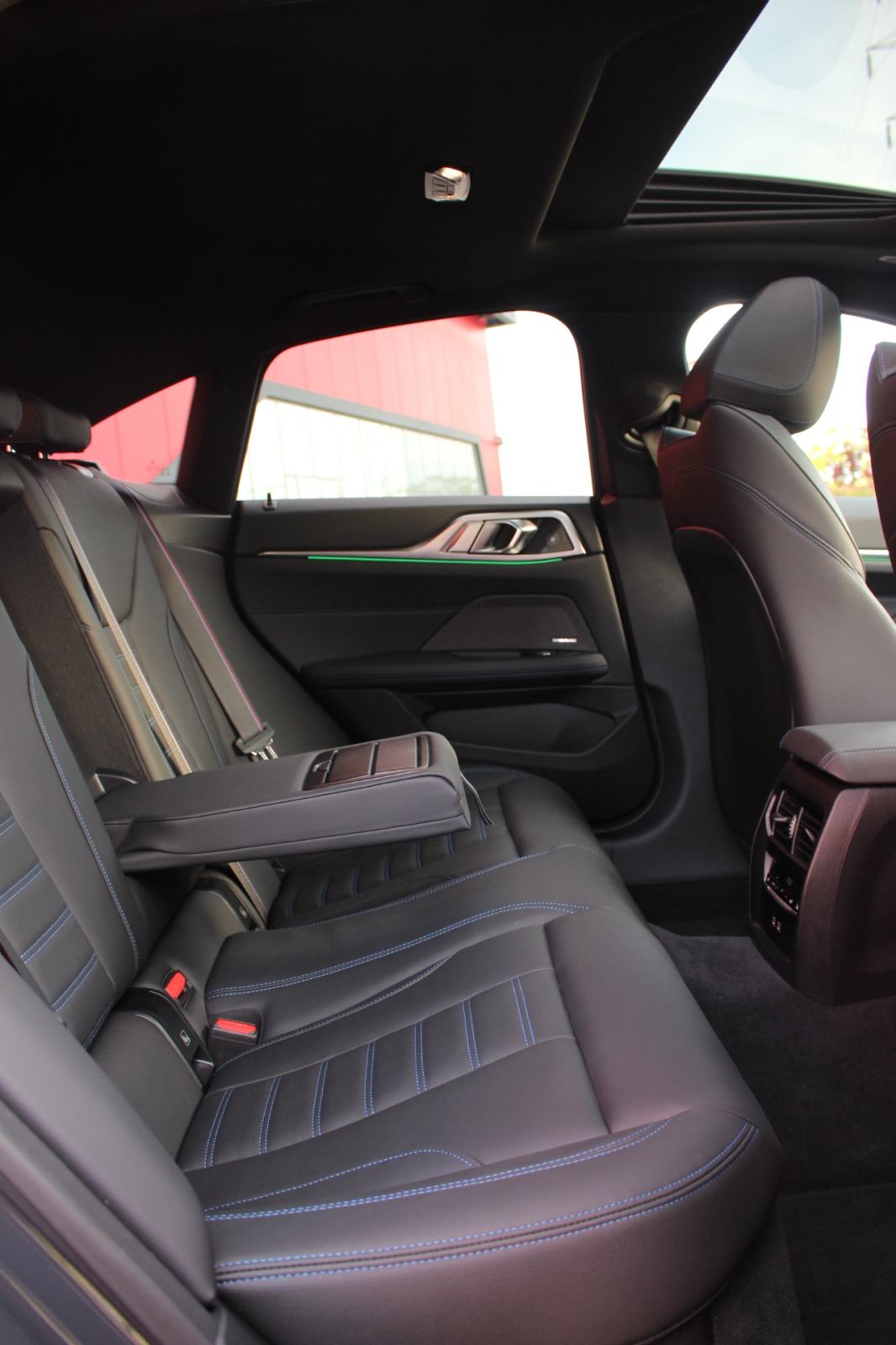 BMW M440i Gran Coupe•M sport PRO•Panorama•Kamera•Harman Kardon•R20•PDV, fotografija 19
