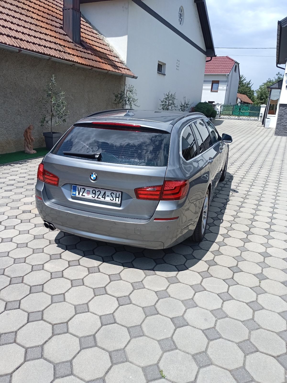 BMW M5 520d automatik, pogled izvana - slika 3
