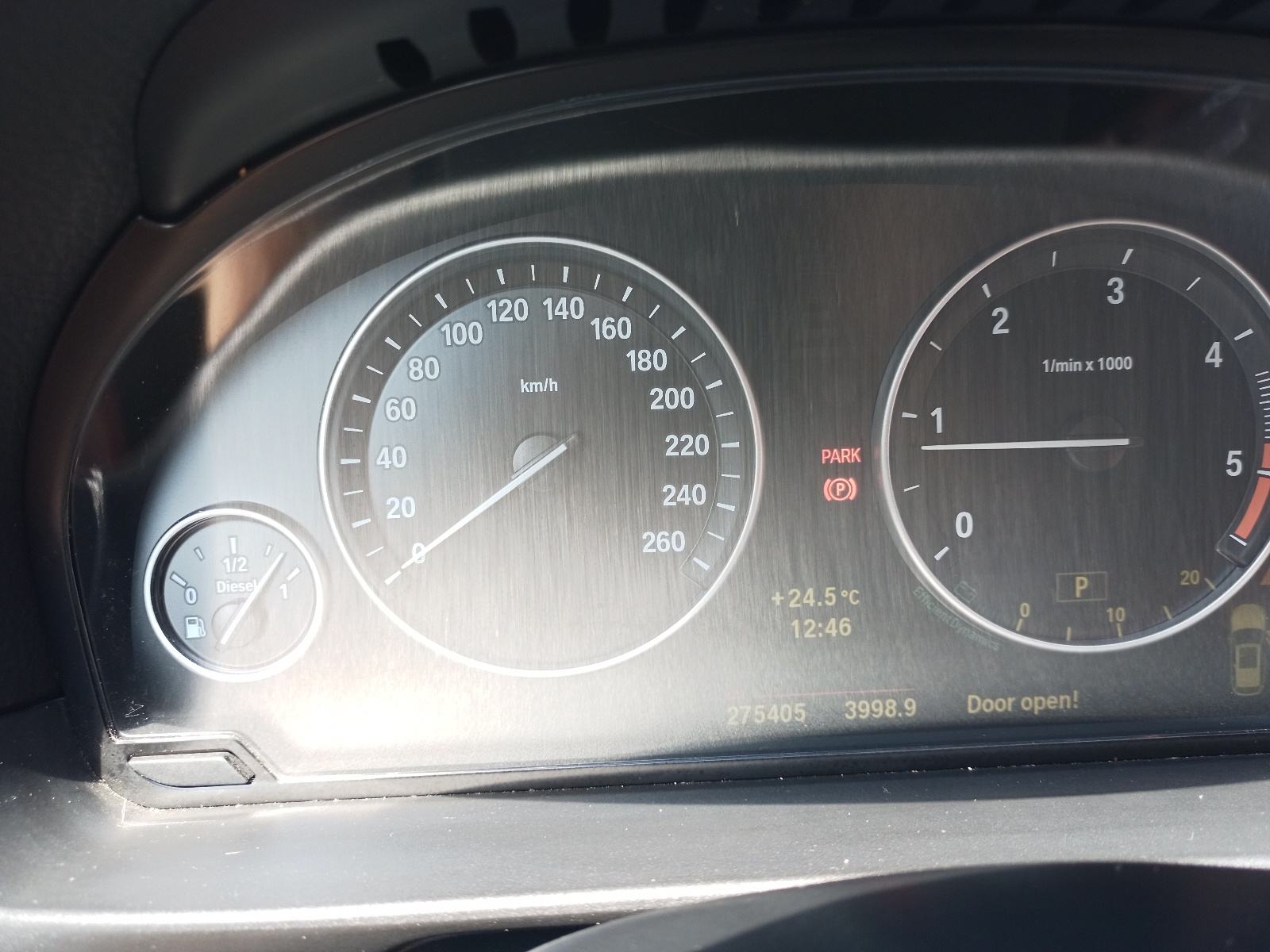 BMW M5 520d automatik, fotografija 10