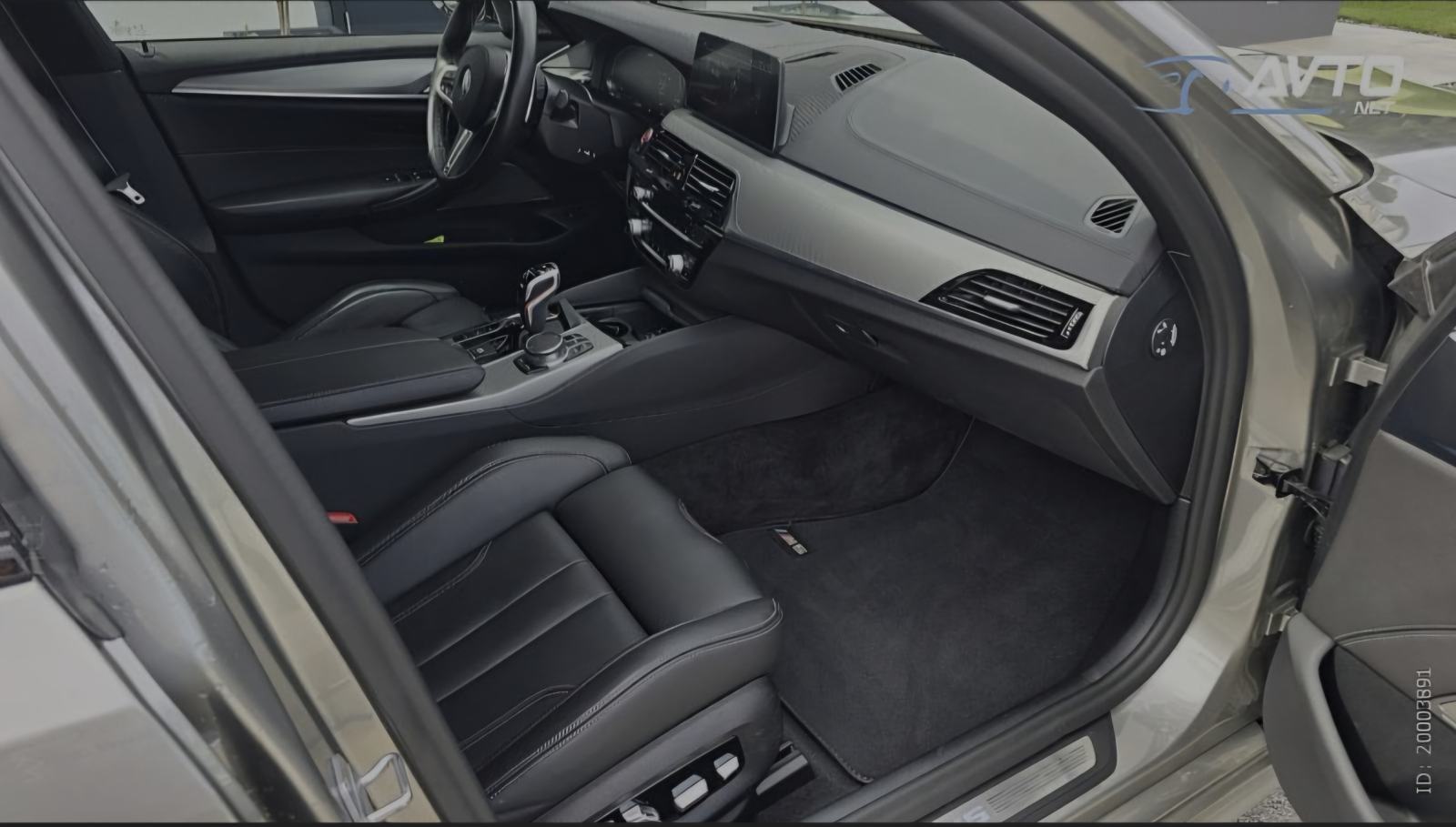 BMW M5 Competition automatik, fotografija 7