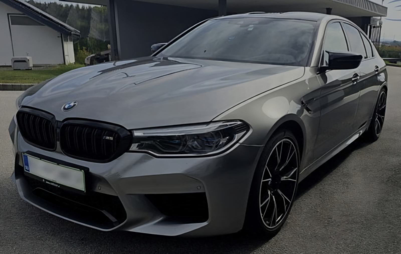 BMW M5 Competition automatik, pogled izvana - slika 2