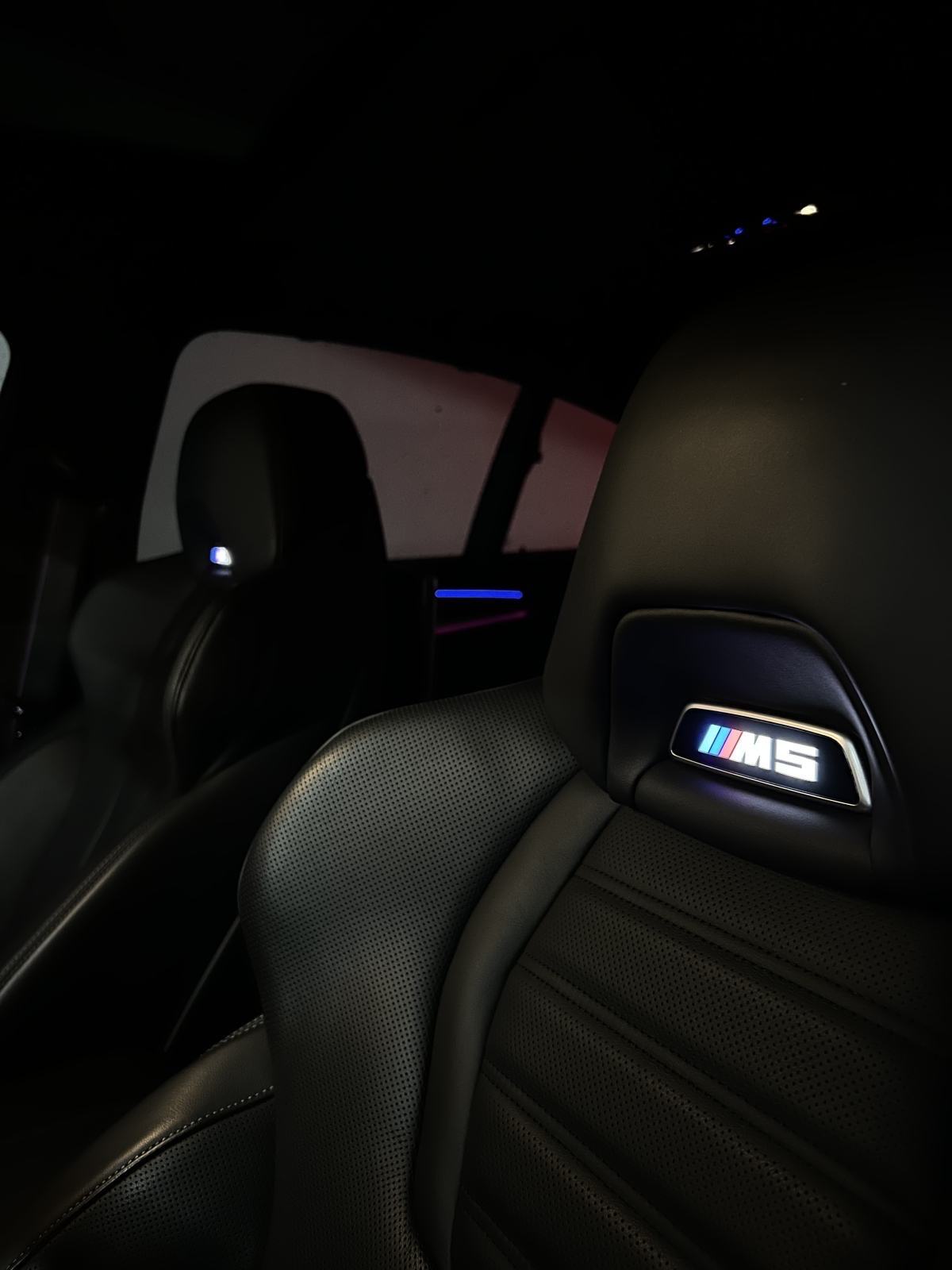 BMW M5 Competition automatik, fotografija 10