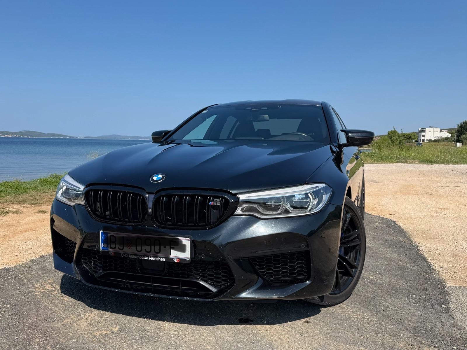 BMW M5 F90 automatik, pogled izvana - slika 3