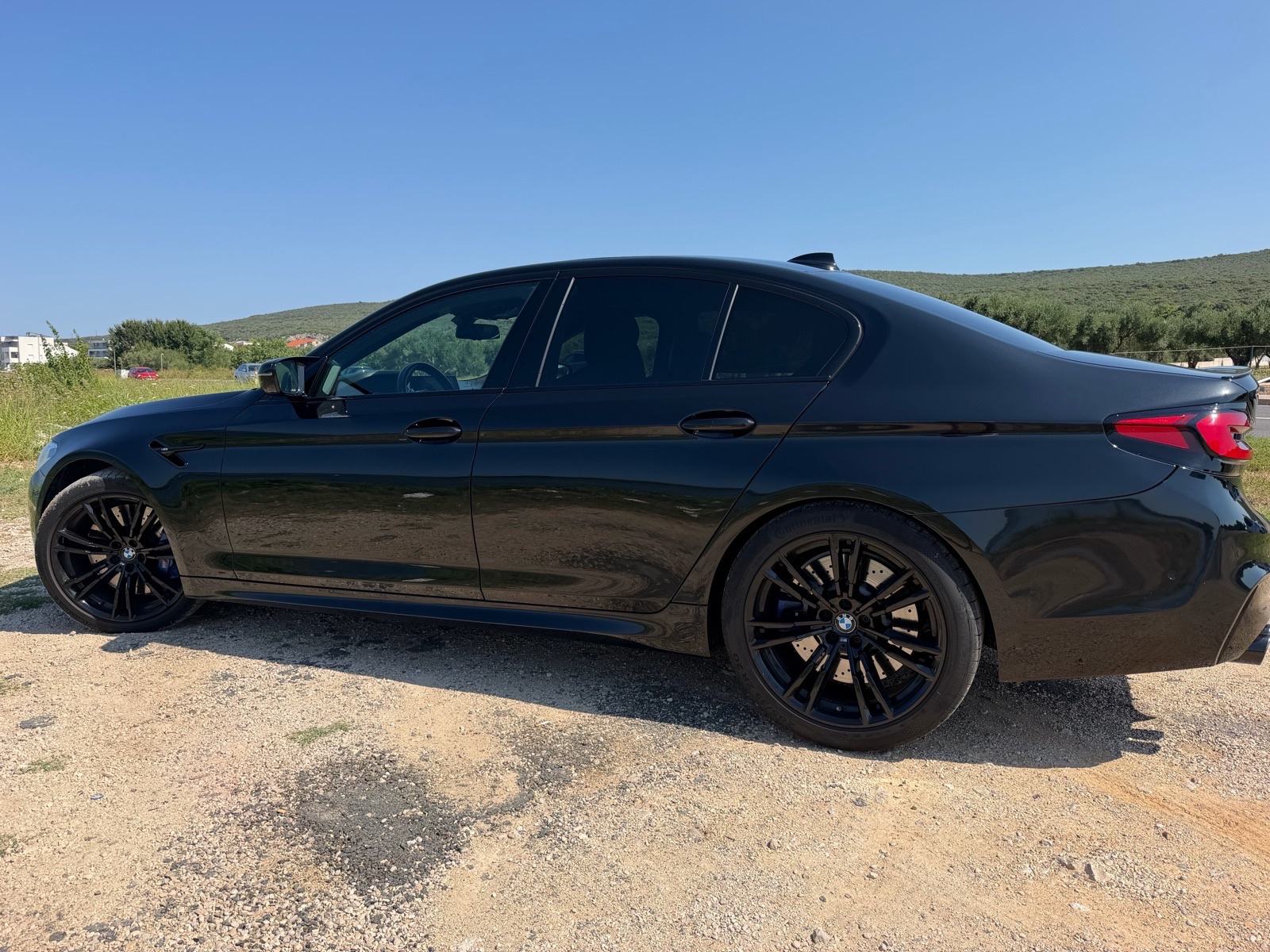 BMW M5 F90 automatik, fotografija 8