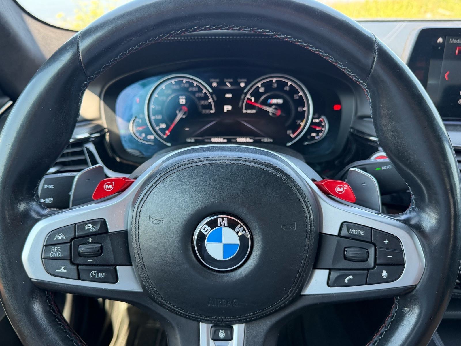 BMW M5 F90 automatik, fotografija 14
