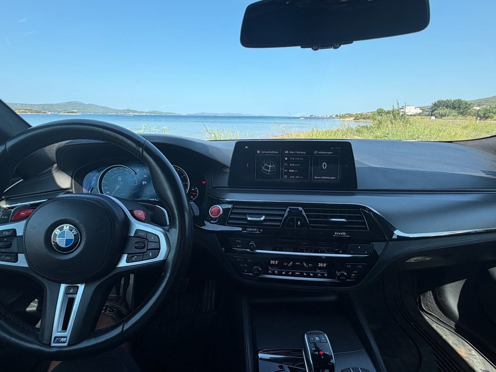 BMW M5 F90 automatik, fotografija 15