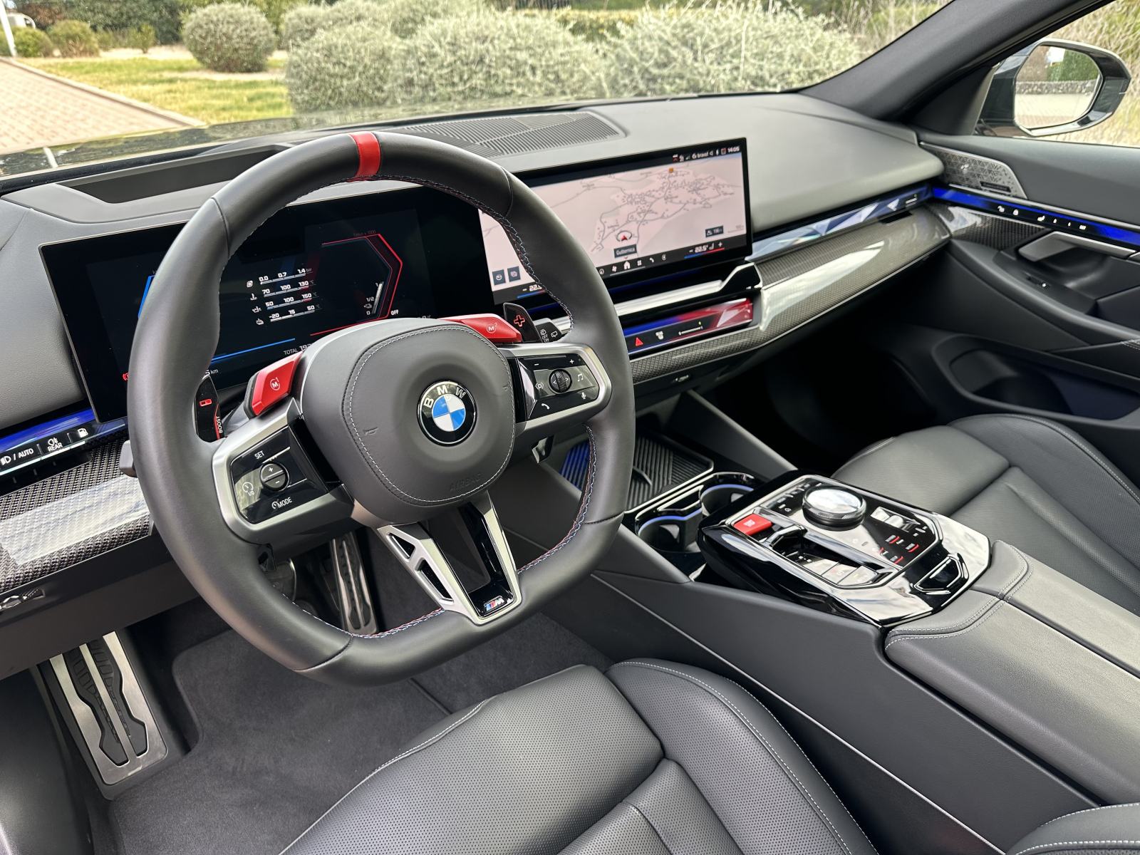 BMW M5 Touring / M Driver's paket / FULL *tvornička garancija*, fotografija 15