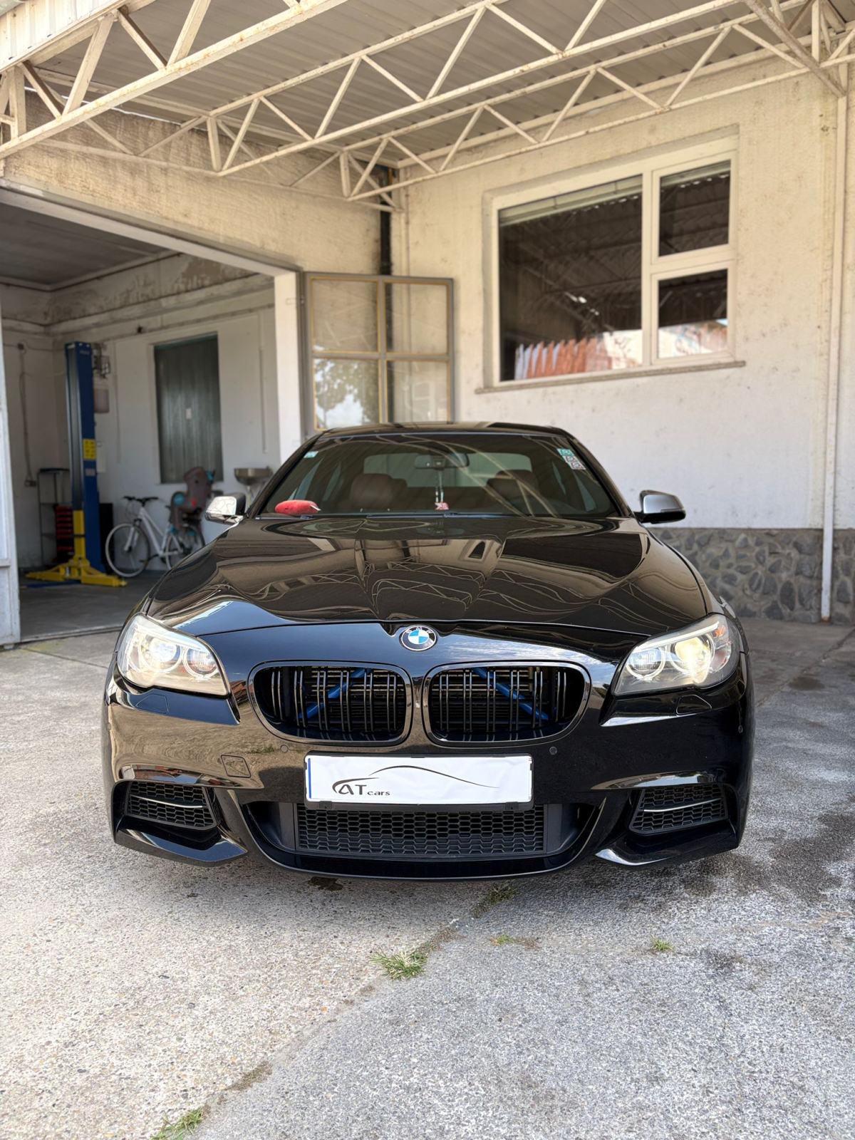 BMW M550d M-PAKET KLIMA U 3 ZONE F1 KOŽA SERVIS NOVE GUME REG 07/27, pogled izvana - slika 4