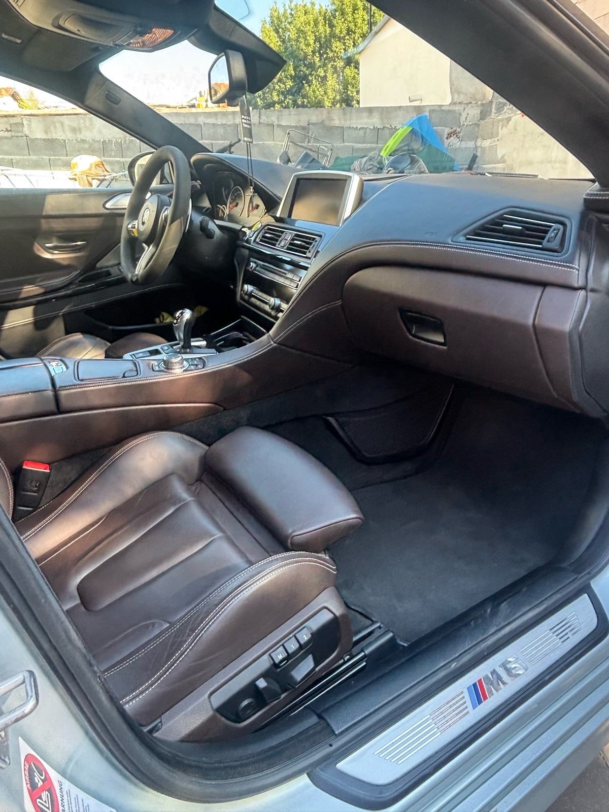BMW M6 4.4 v8 automatik, fotografija 7