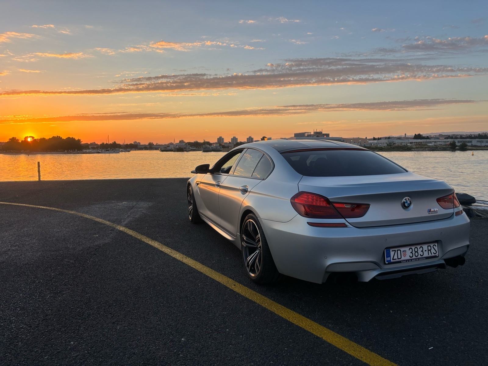 BMW M6 4.4 v8 automatik, fotografija 2