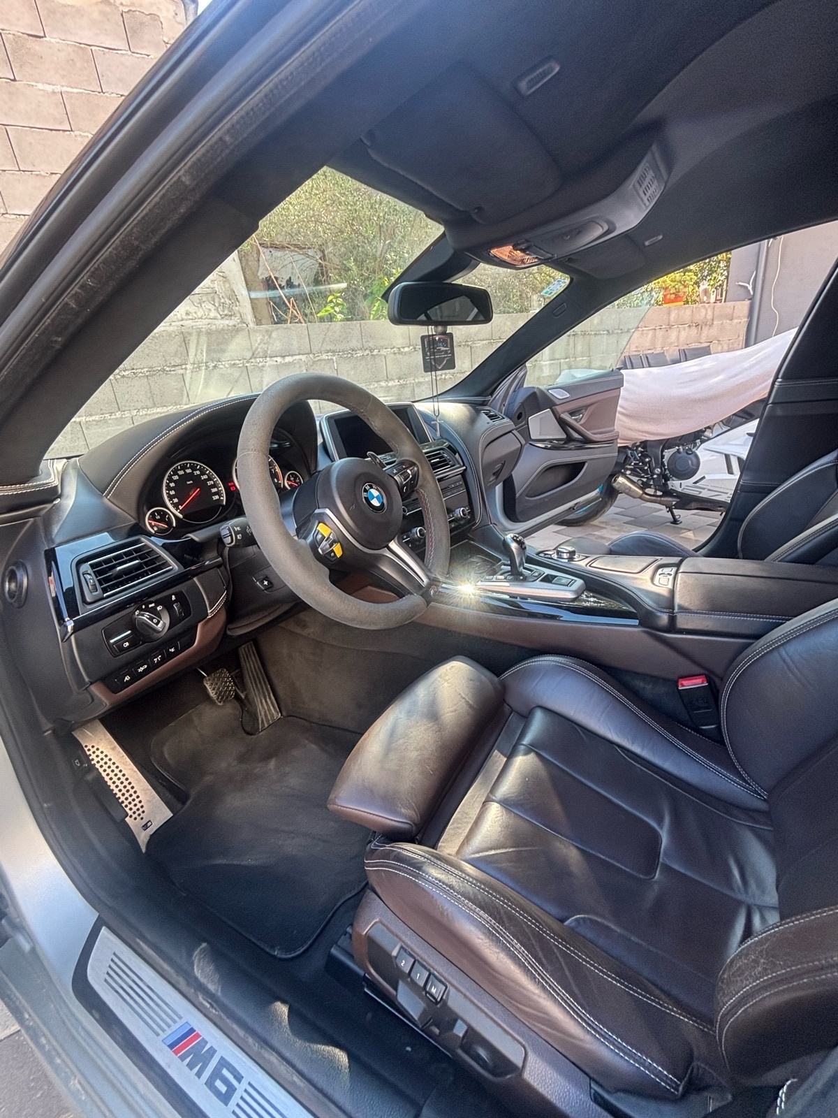 BMW M6 4.4 v8 automatik, fotografija 6