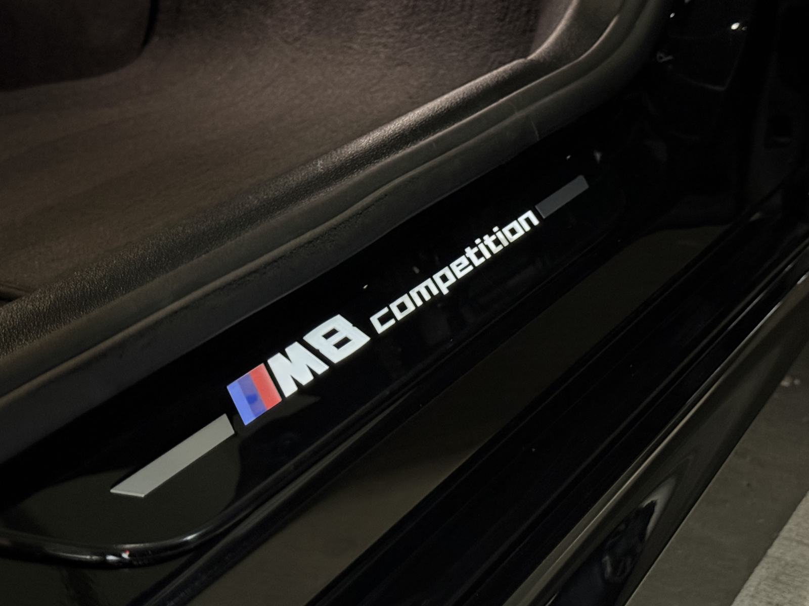 BMW M8 COMPETITION GRAN COUPE 720 Ks *FULL*CARBON*LASERI*KAMERE*ACC*ZG, fotografija 9