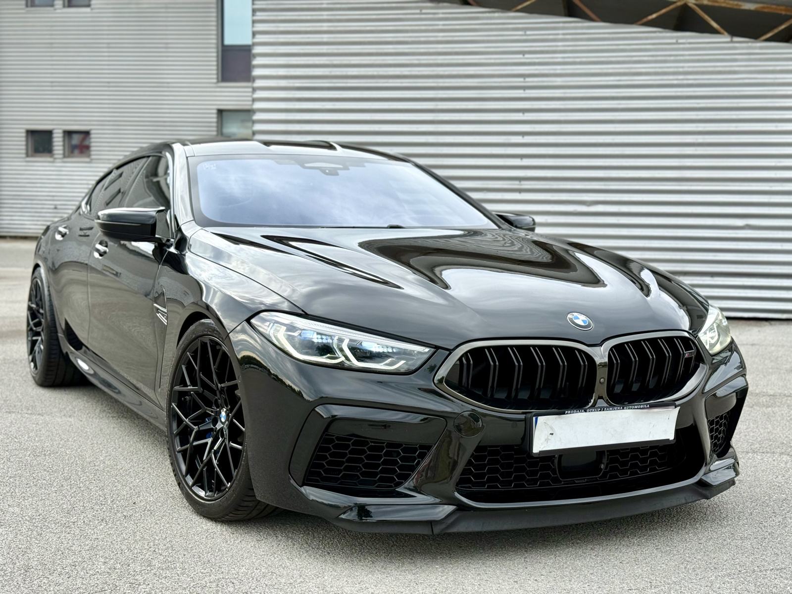 BMW M8 COMPETITION GRAN COUPE 720 Ks *FULL*CARBON*LASERI*KAMERE*ACC*ZG, fotografija 2
