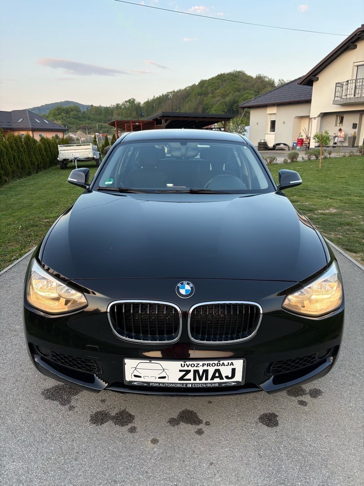 BMW serija 1 1,6i *KLIMA*REGISTRACIJA GODINU DANA*6 Brzina*Metalik*, fotografija 2