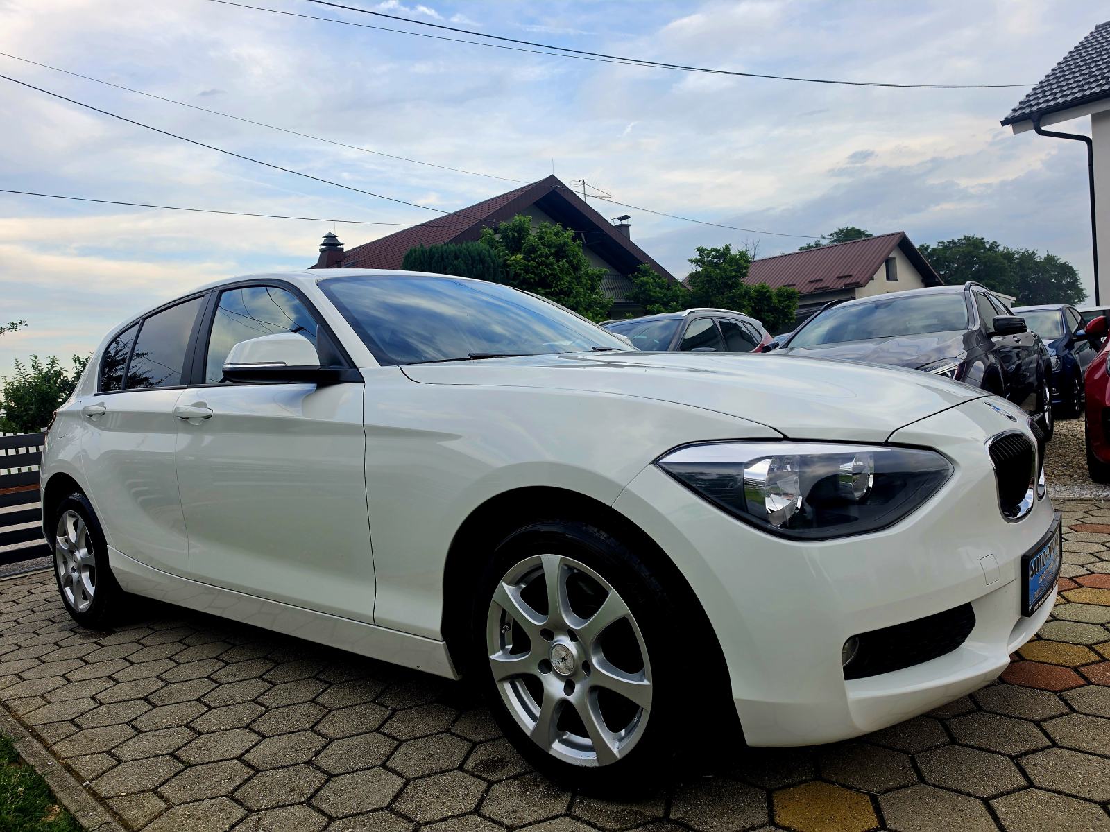 BMW serija 1 114i 1.6 BENZIN,,ODLIČAN,,SERVISNA,,149488KM, fotografija 4