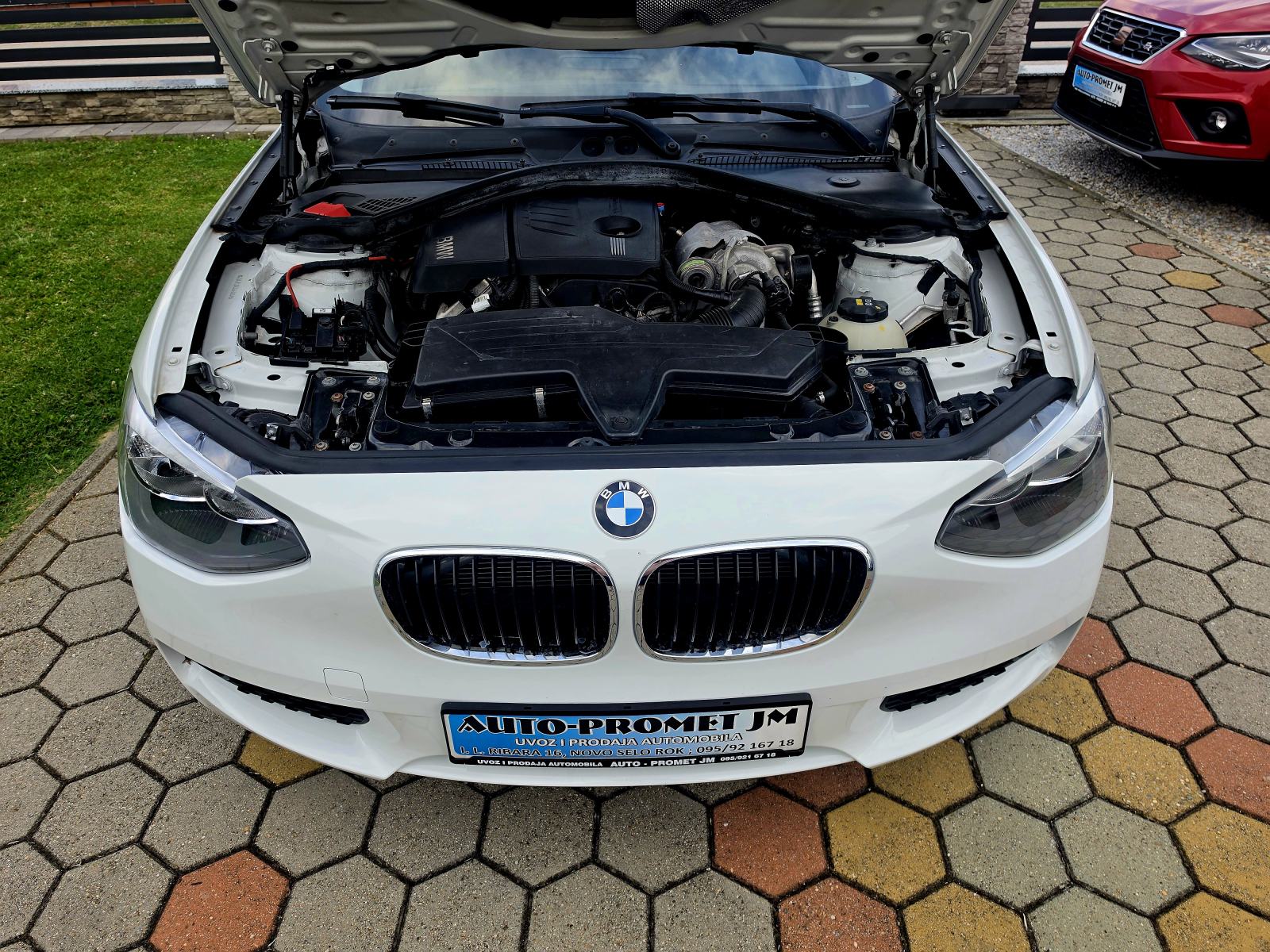BMW serija 1 114i 1.6 BENZIN,,ODLIČAN,,SERVISNA,,149488KM, fotografija 17