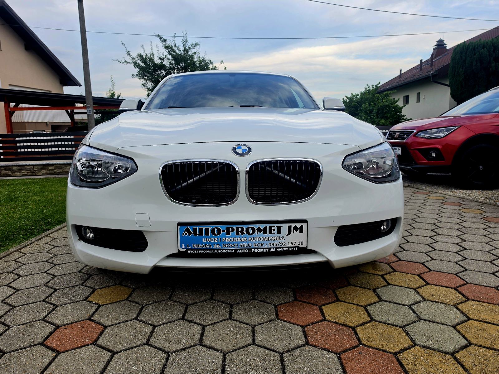 BMW serija 1 114i 1.6 BENZIN,,ODLIČAN,,SERVISNA,,149488KM, fotografija 8