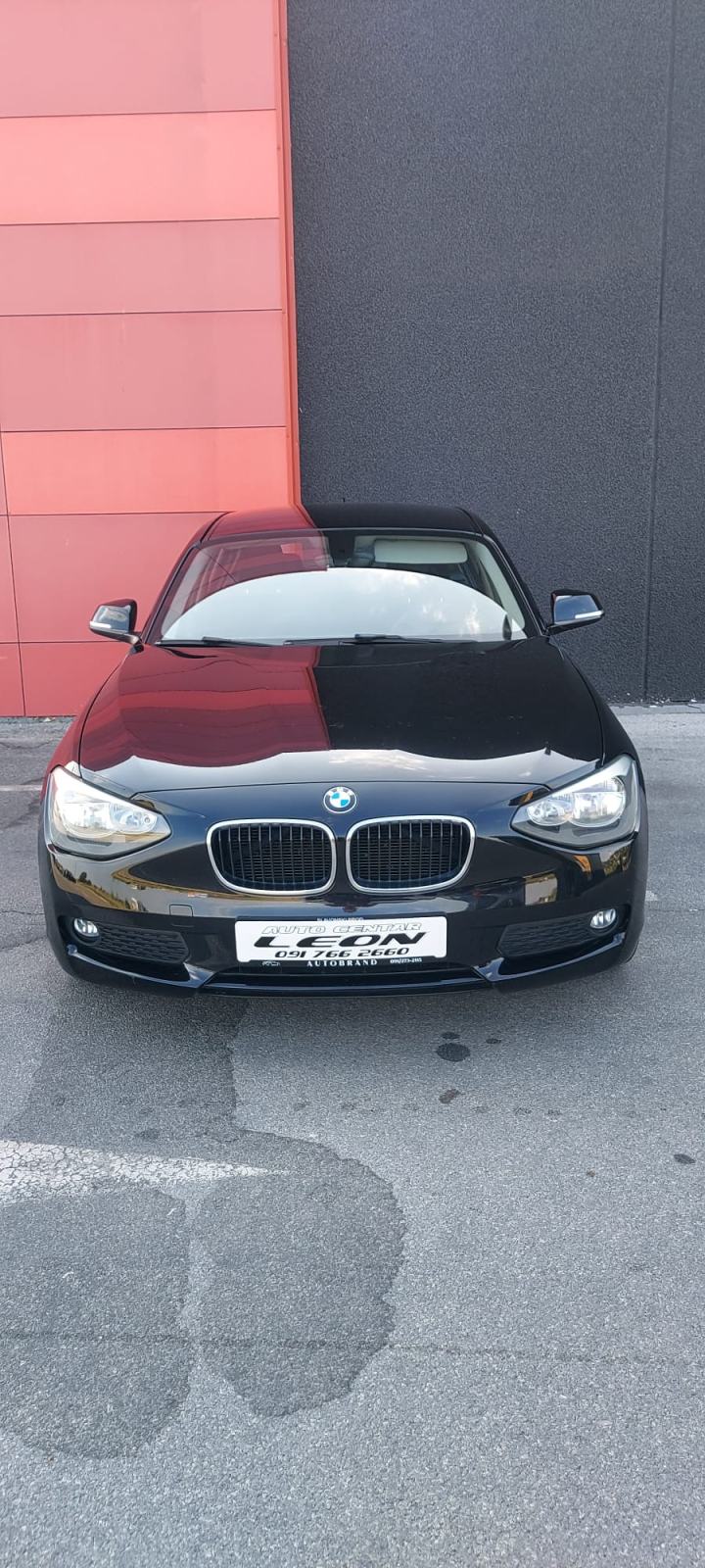 BMW serija 1 116d , 2013g 236000 km, fotografija 2