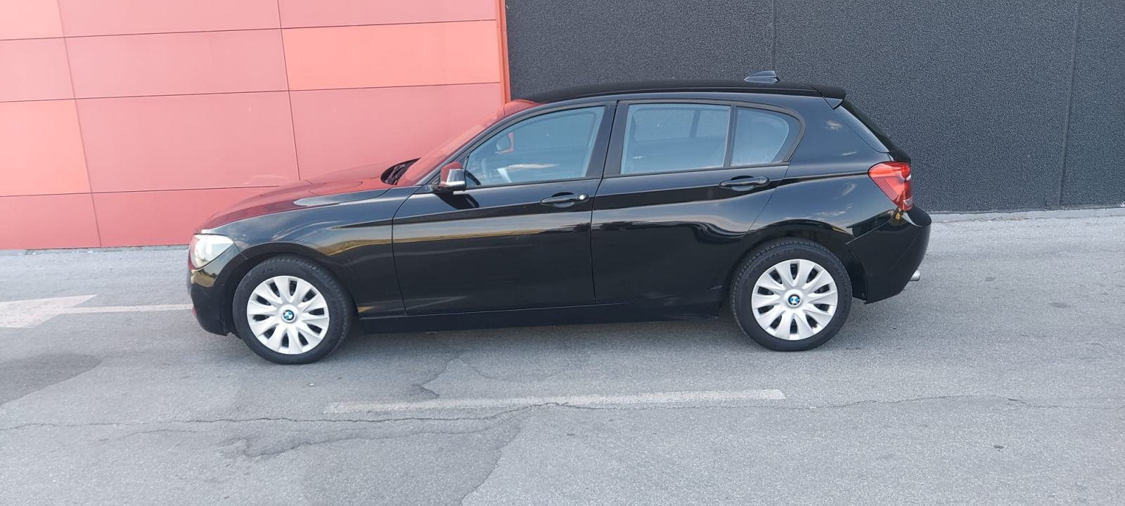 BMW serija 1 116d , 2013g 236000 km, fotografija 5