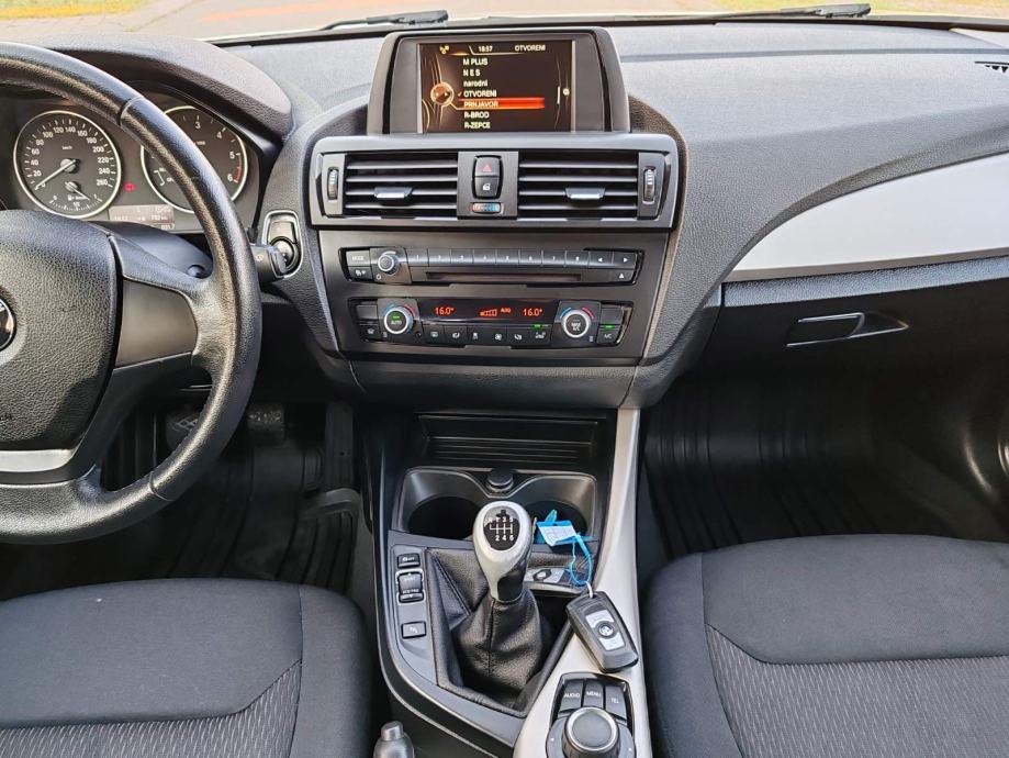 BMW serija 1 116d,2014 GOD, veliki servis ,KARTICE, fotografija 13