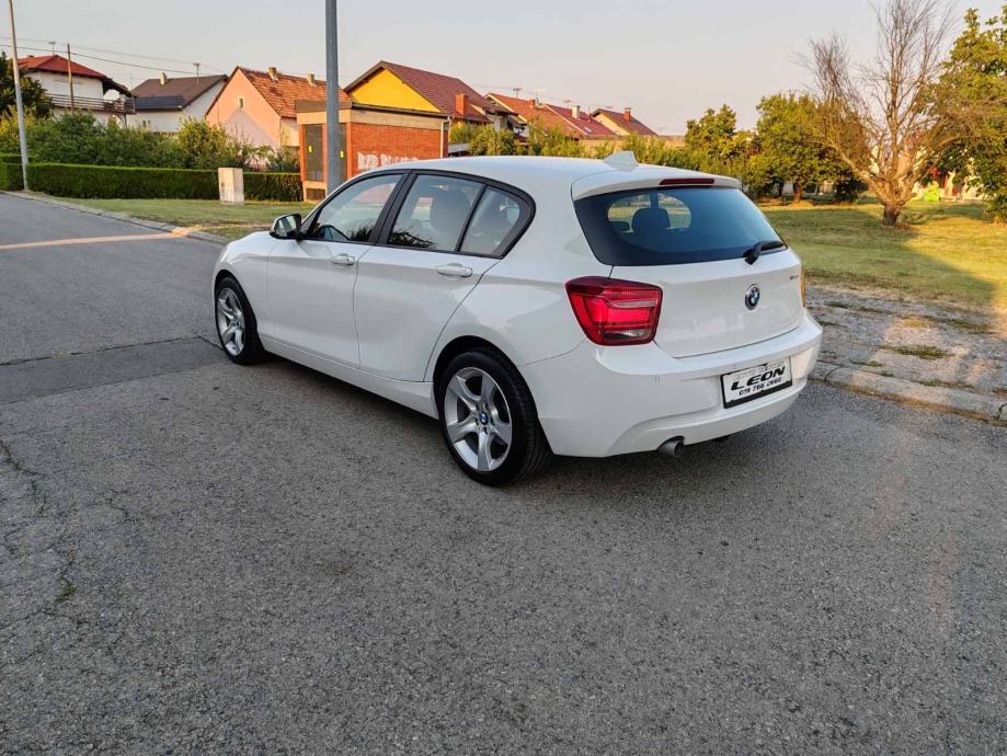 BMW serija 1 116d,2014 GOD, veliki servis ,KARTICE, fotografija 4