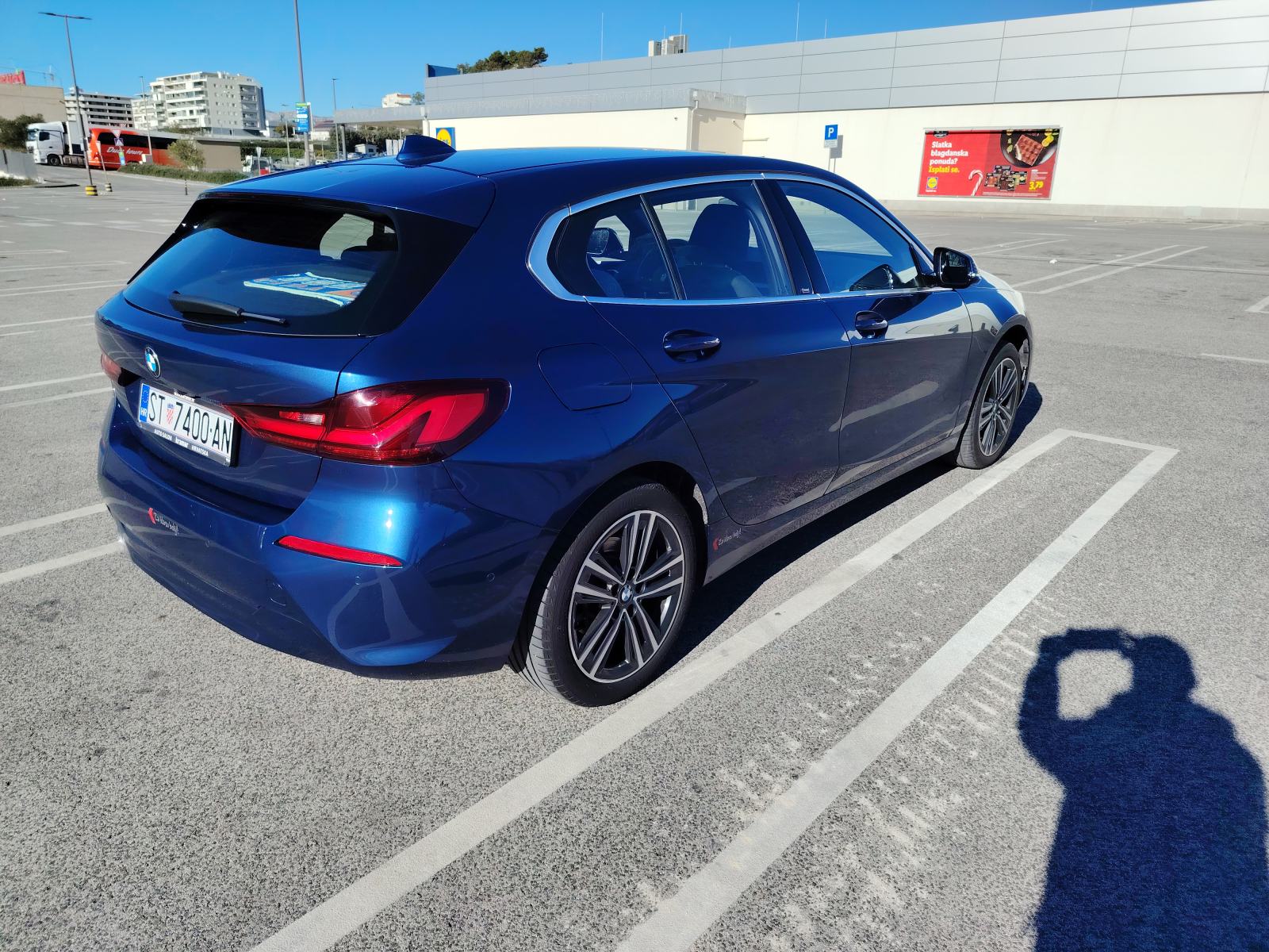BMW serija 1 116d automatik, KOMPLET zimske i ljetne, reg godinu dana, pogled izvana - slika 4