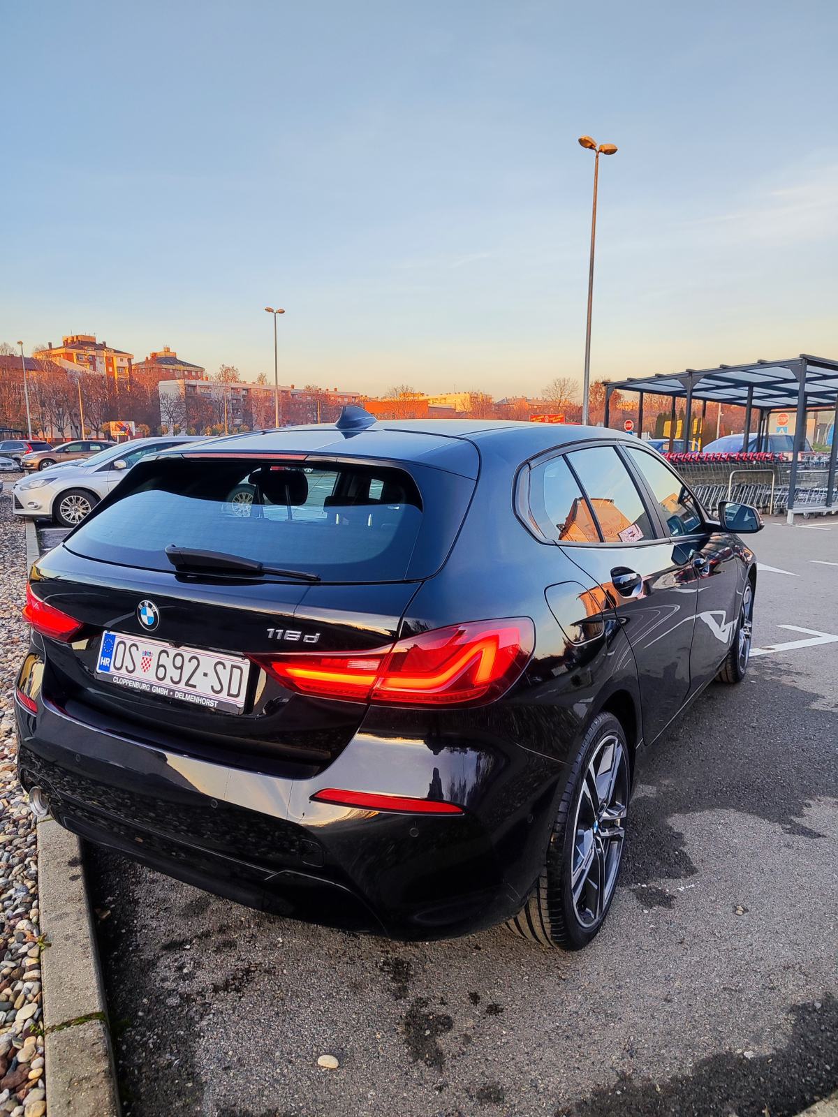 BMW serija 1 116d AUTOMATIK LED KAMERA ALU 18 REG GOD DAN JAMSTVO 12MJ, fotografija 9
