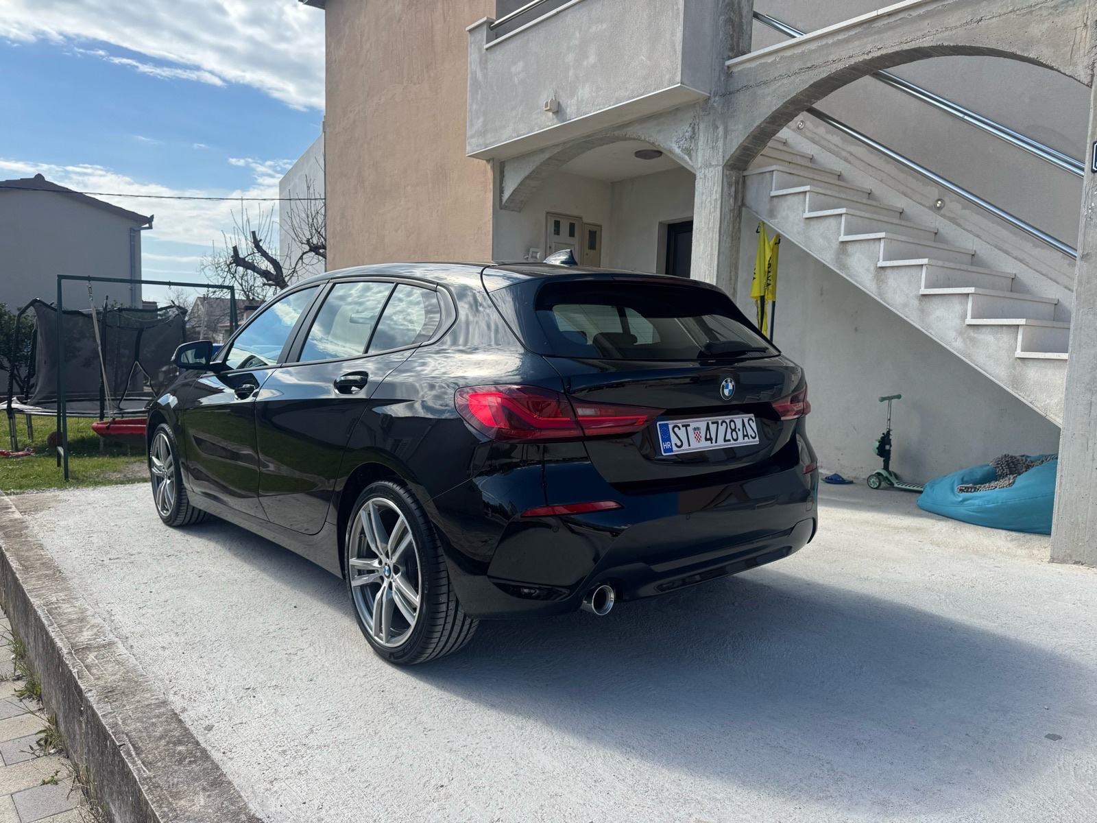 BMW serija 1 116d automatik, fotografija 4