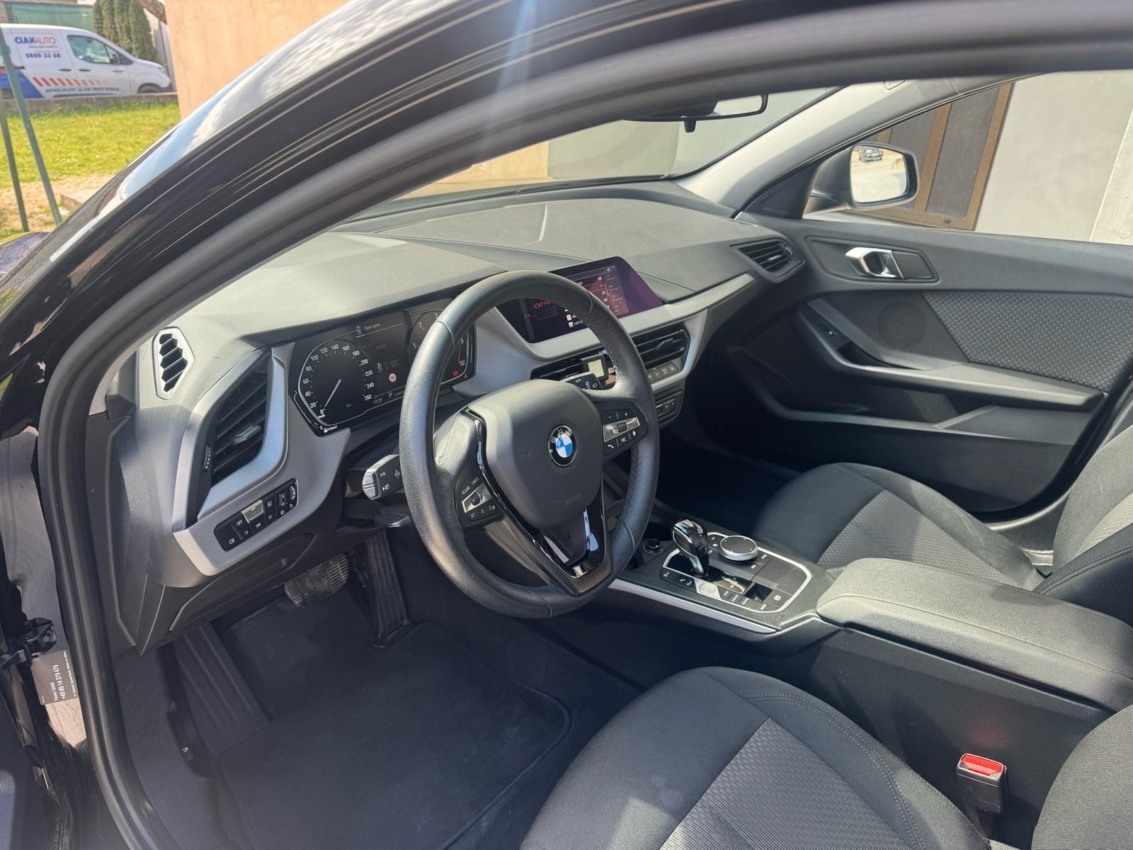 BMW serija 1 116d automatik, fotografija 7