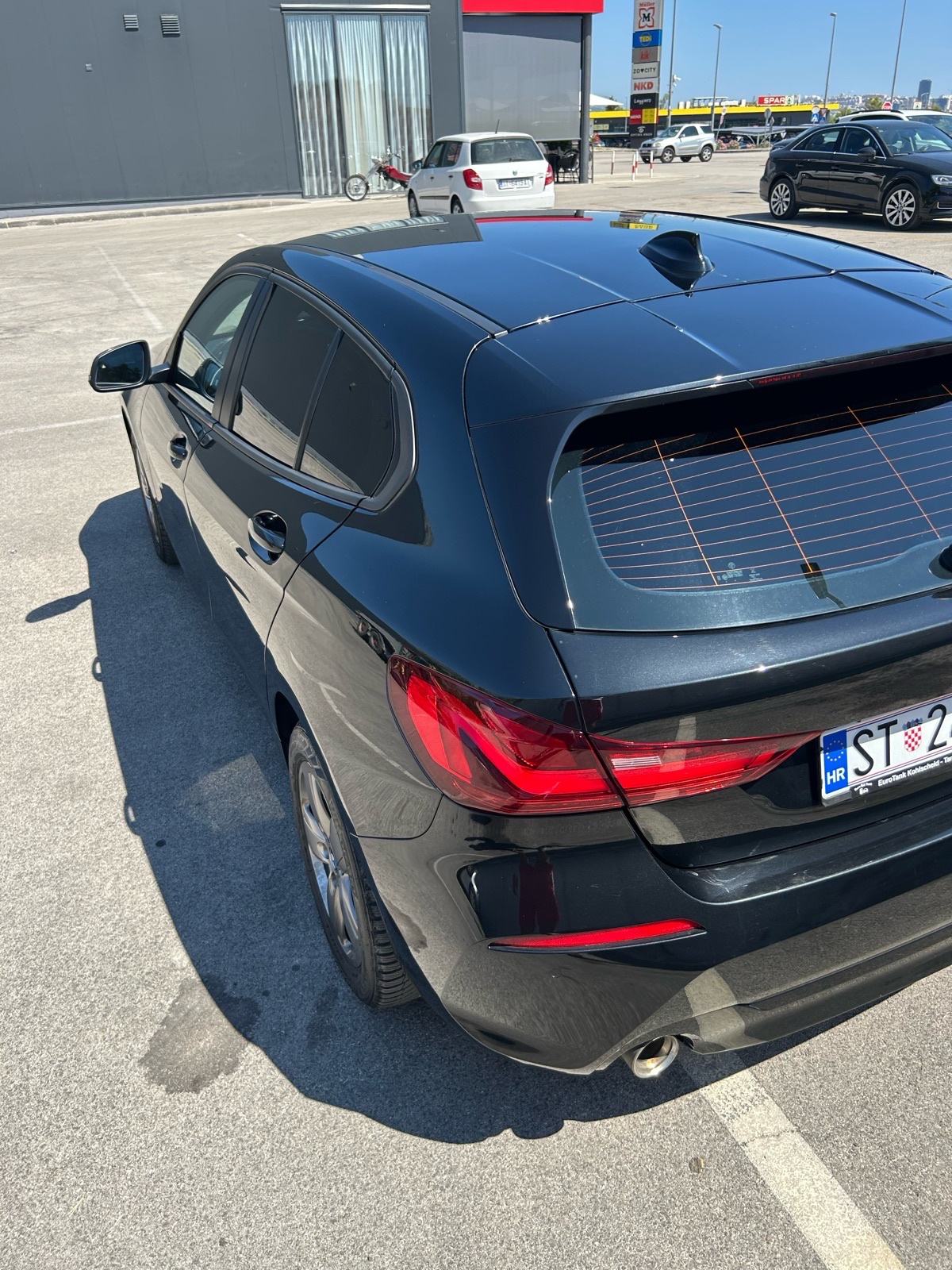 BMW serija 1 116d automatik, fotografija 17