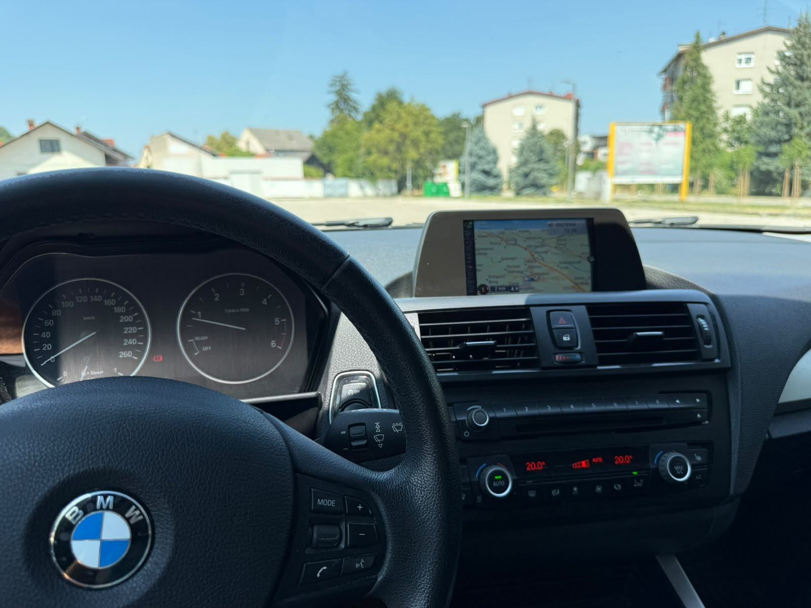 BMW Serija 1 – vrlo dobro stanje, veliki servis odrađen, registriran, fotografija 4