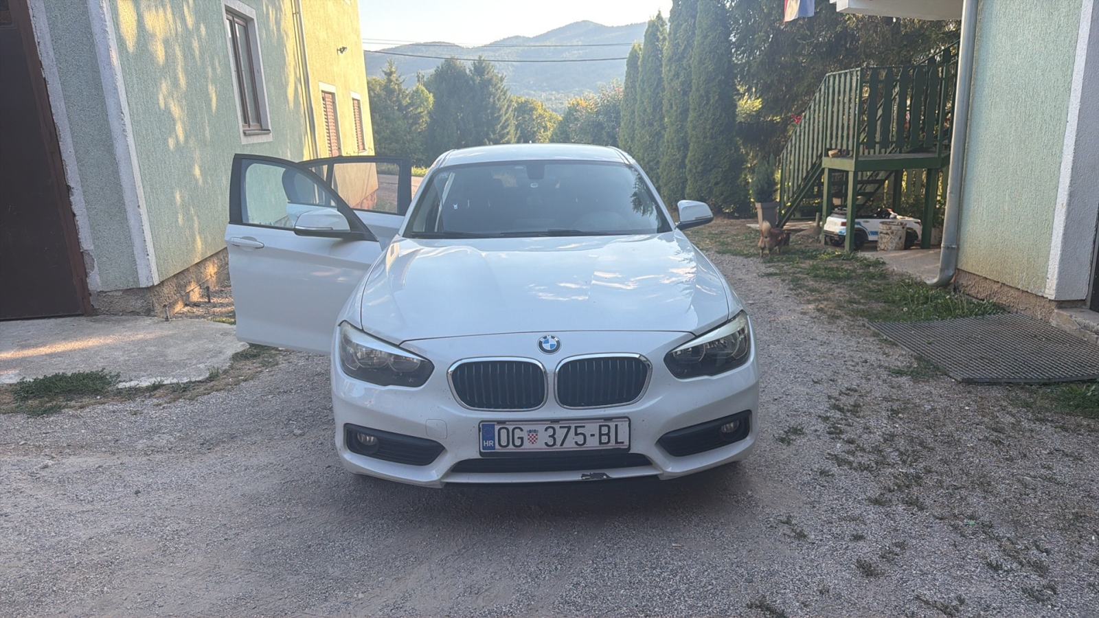 BMW serija 1 116d automatik, fotografija 5