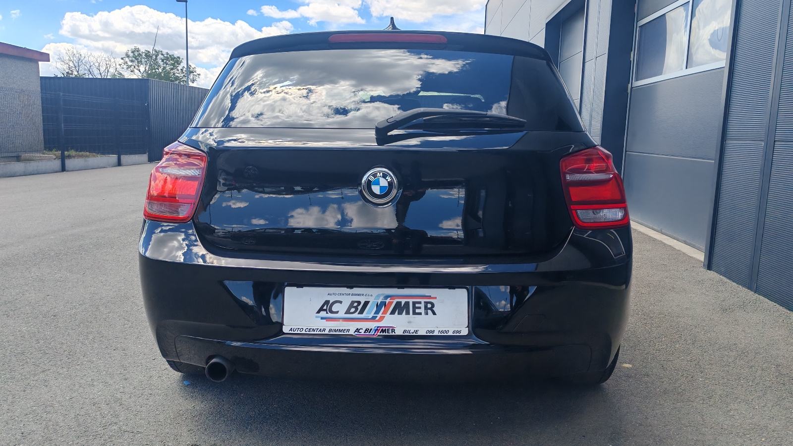 BMW serija 1 116d ***NOVI LANAC***, fotografija 11