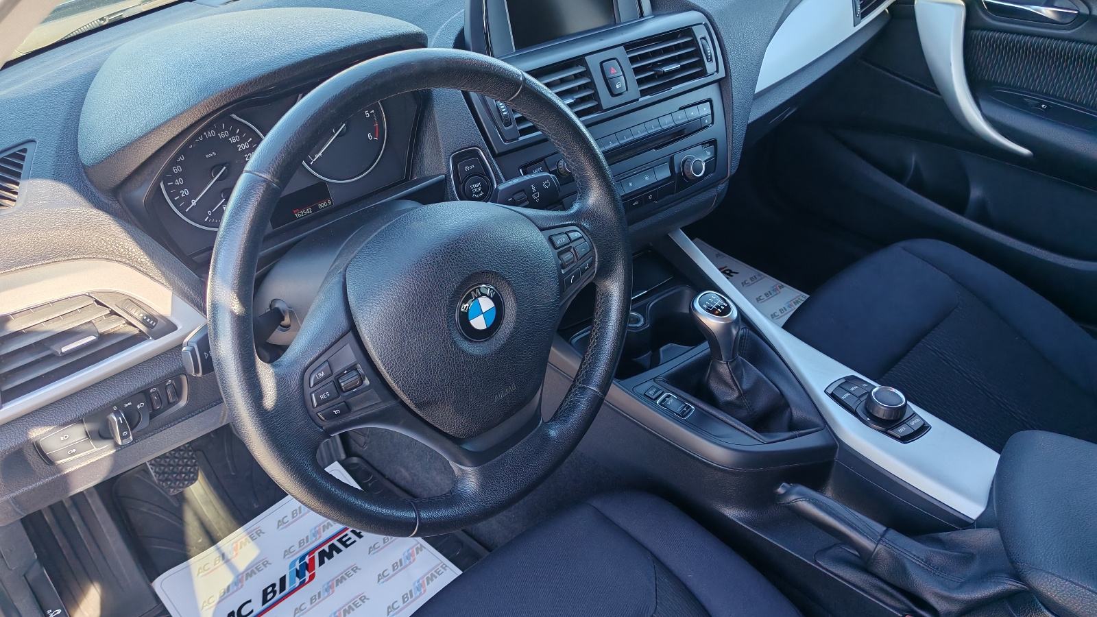 BMW serija 1 116d ***NOVI LANAC***, fotografija 15