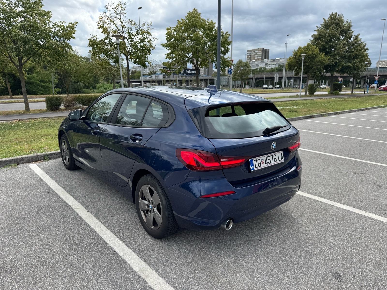 BMW serija 1 116d •LED-NAVI-LEASING•, fotografija 7