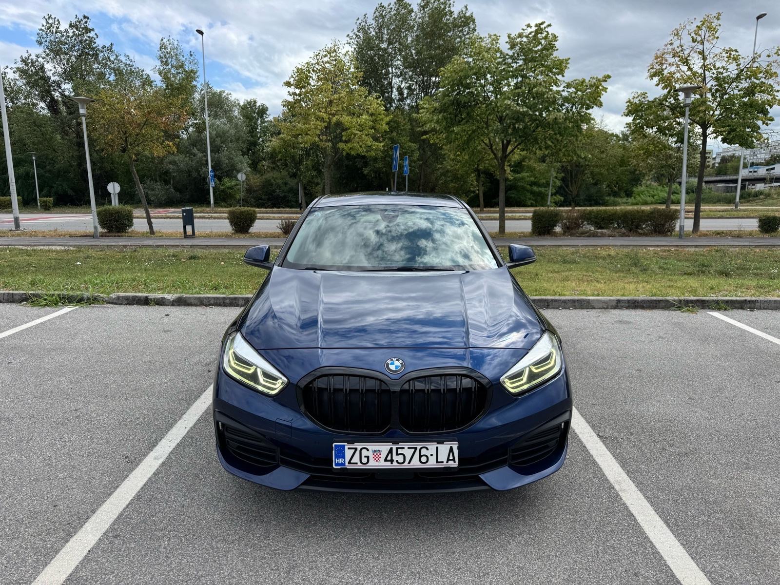 BMW serija 1 116d •LED-NAVI-LEASING•, fotografija 2