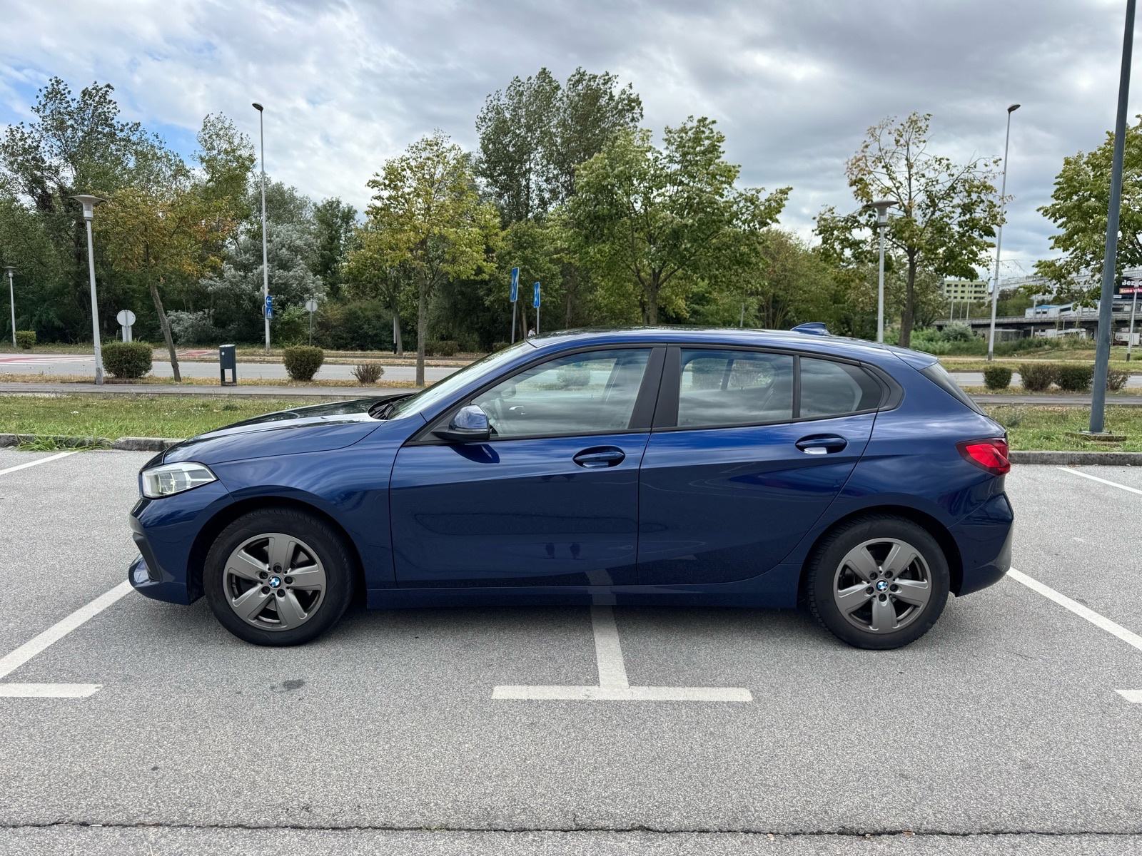 BMW serija 1 116d •LED-NAVI-LEASING•, fotografija 8