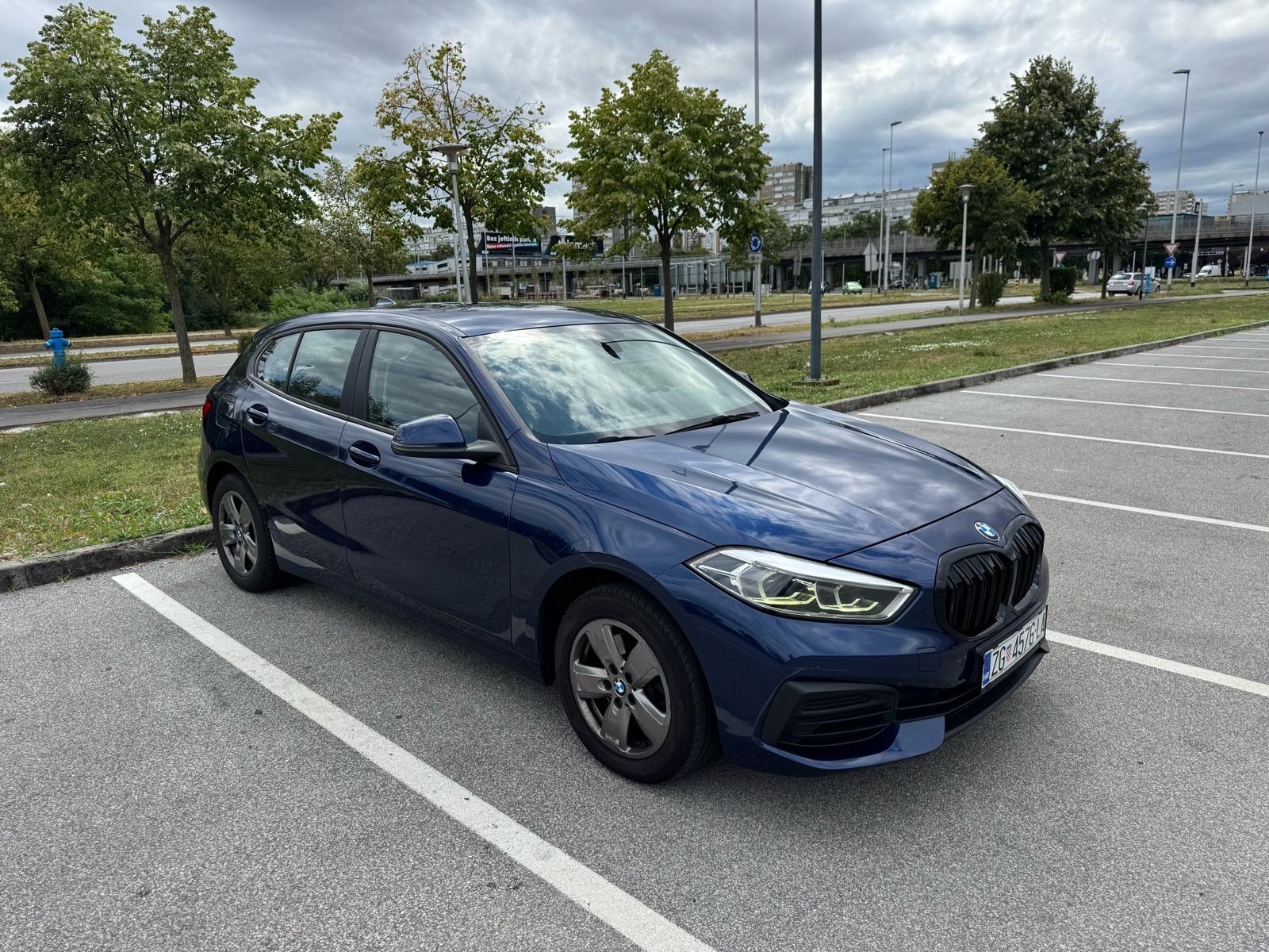 BMW serija 1 116d •LED-NAVI-LEASING•, fotografija 3