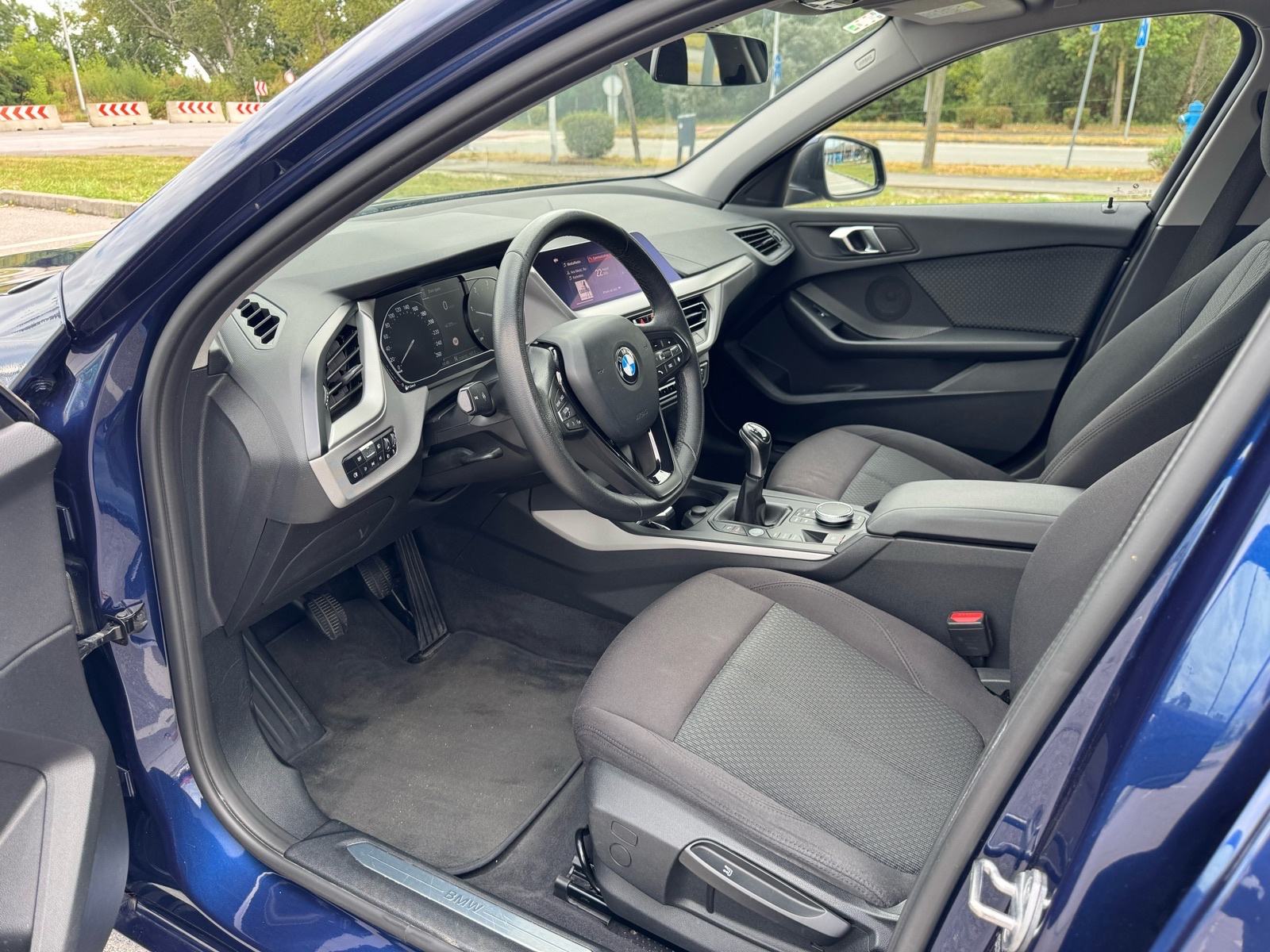 BMW serija 1 116d •LED-NAVI-LEASING•, fotografija 14