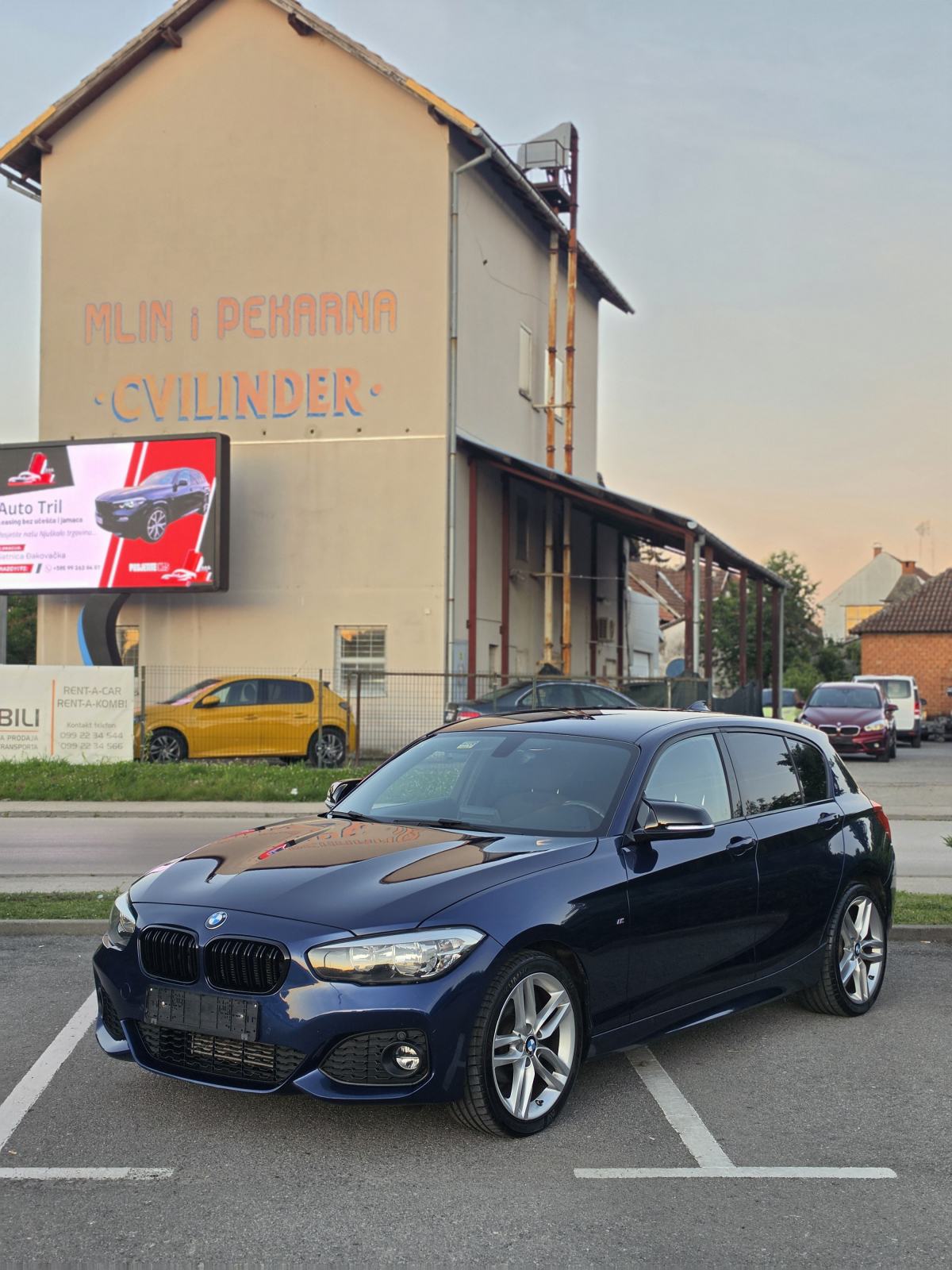 BMW serija 1 116d M paket JAMSTVO 12 MJ NAVI ALU 18 PDC, fotografija 2