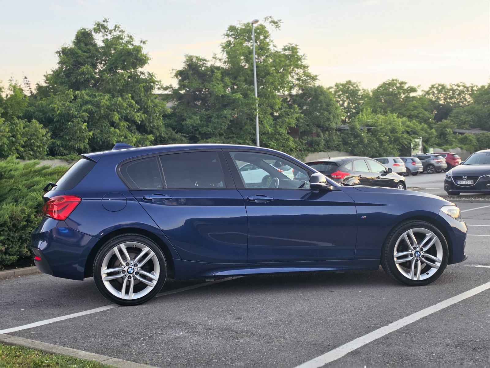 BMW serija 1 116d M paket JAMSTVO 12 MJ NAVI ALU 18 PDC, fotografija 7