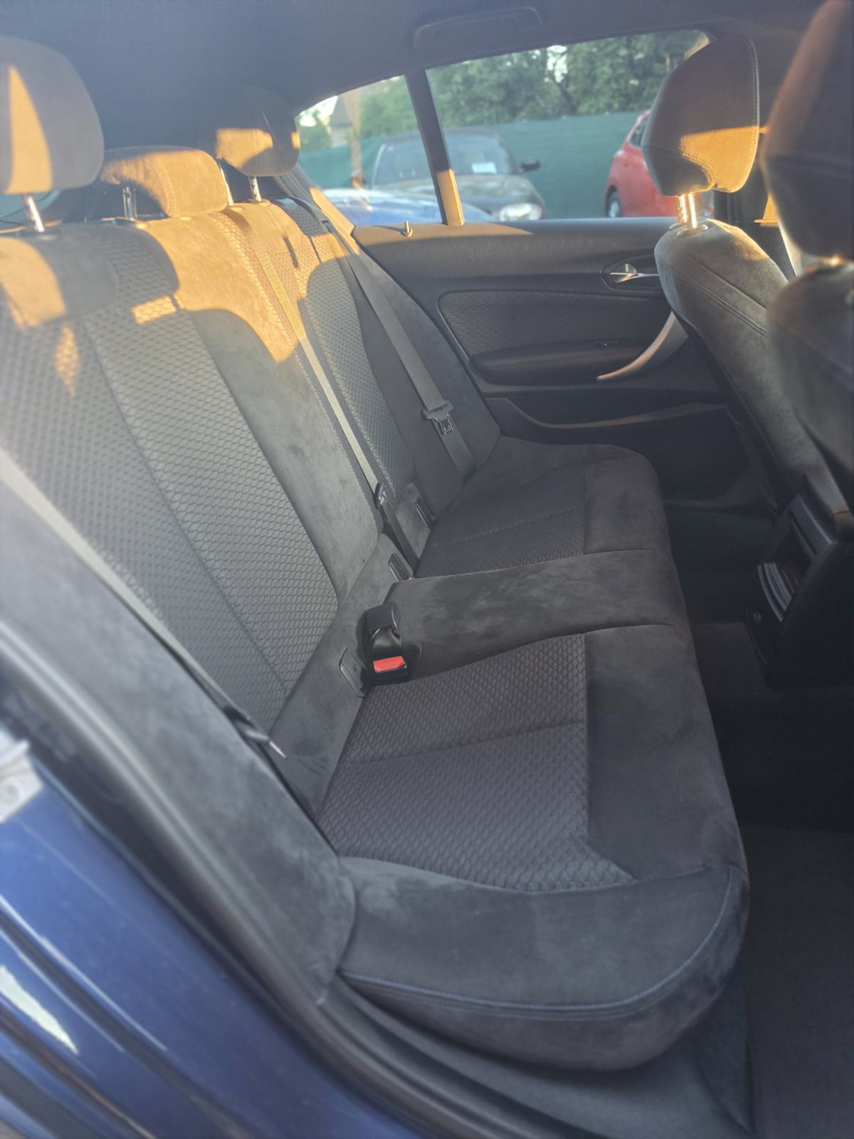 BMW serija 1 116d M paket JAMSTVO 12 MJ NAVI ALU 18 PDC, fotografija 19