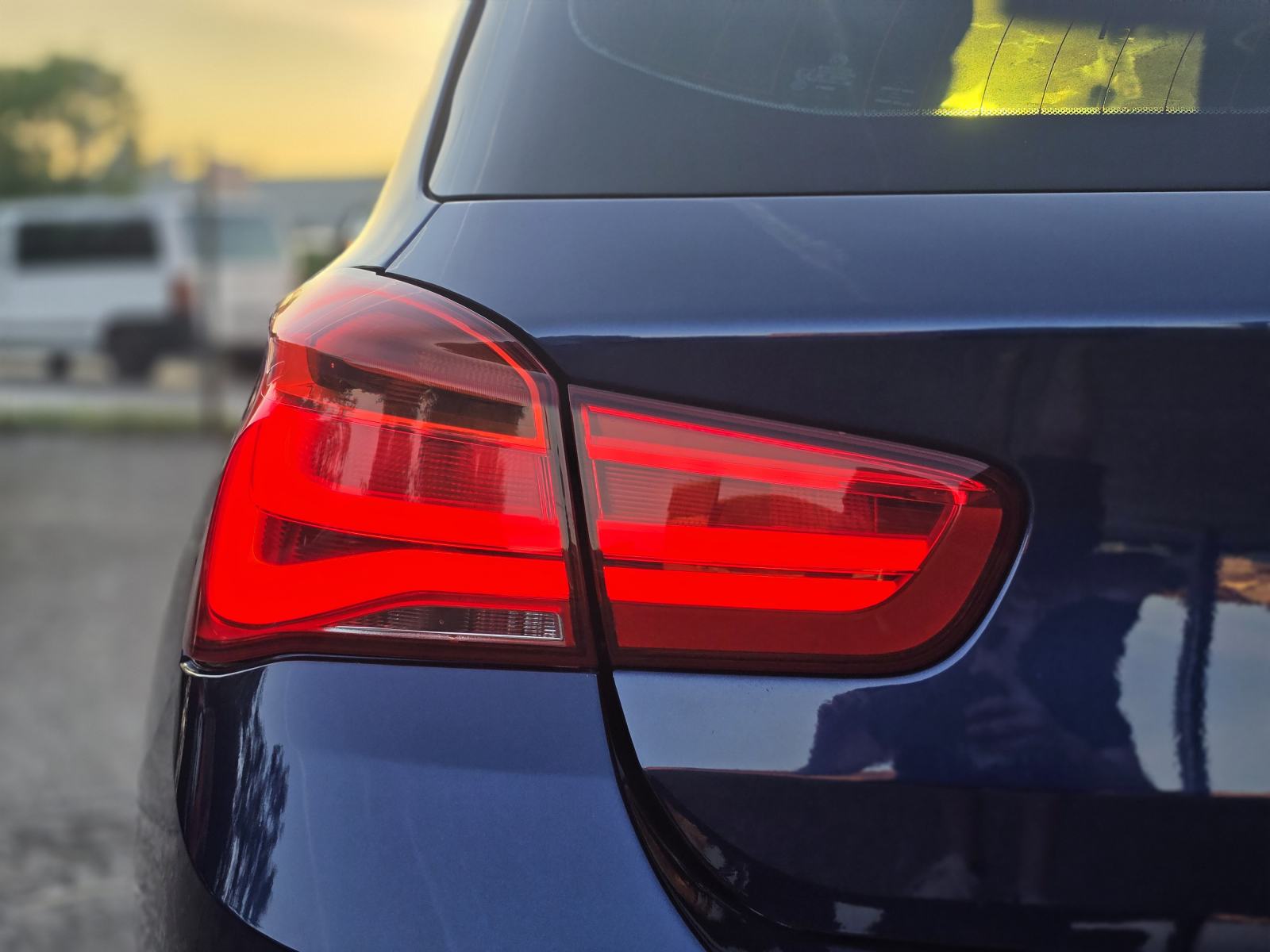 BMW serija 1 116d M paket JAMSTVO 12 MJ NAVI ALU 18 PDC, fotografija 12