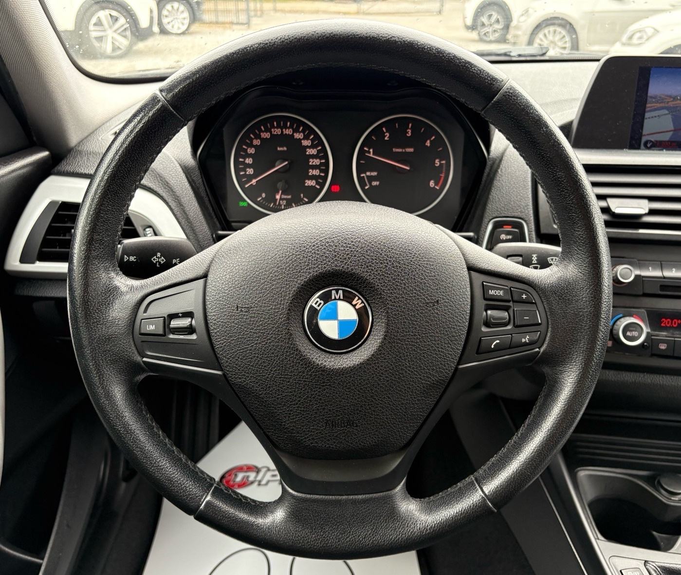 BMW serija 1 116d NAVI - KLIMA - SERVIS - AUTOKREDIT, fotografija 14